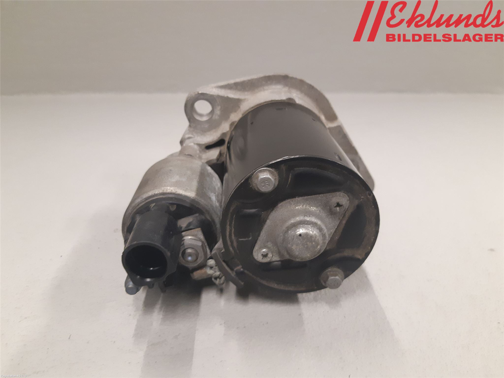 Volkswagen VW GOLF VI 09-13 Startmotor