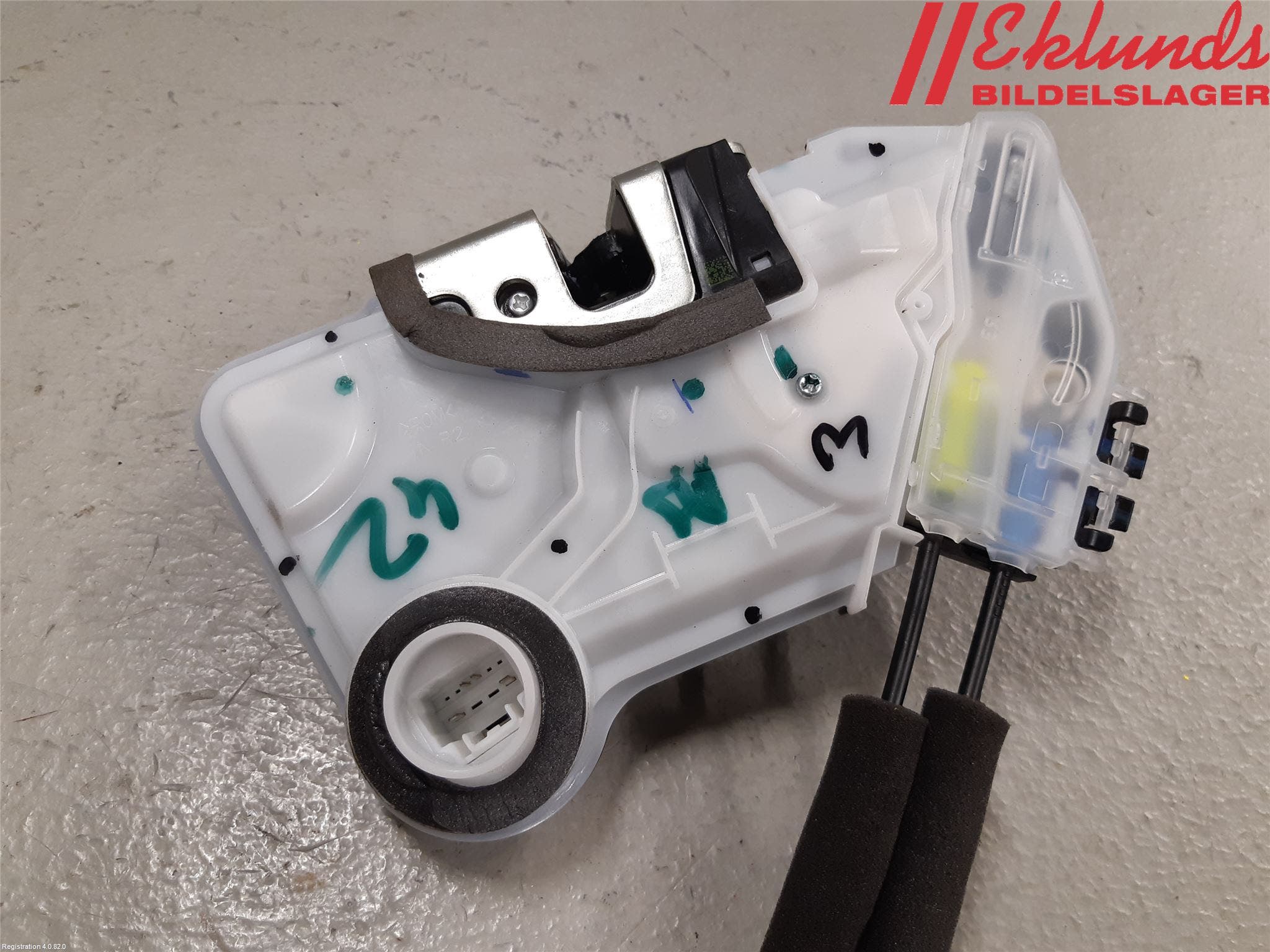 Toyota C-HR 16-23 Låskista-Dörrlås