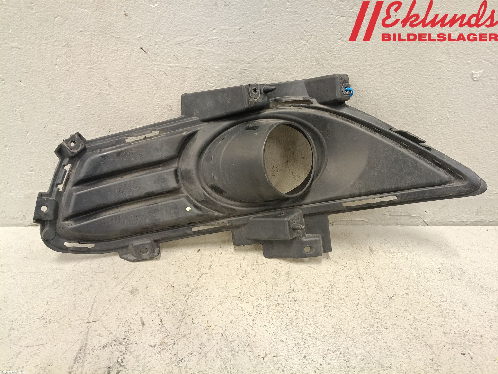 Ford MONDEO 15-22 Dimljussarg Fram