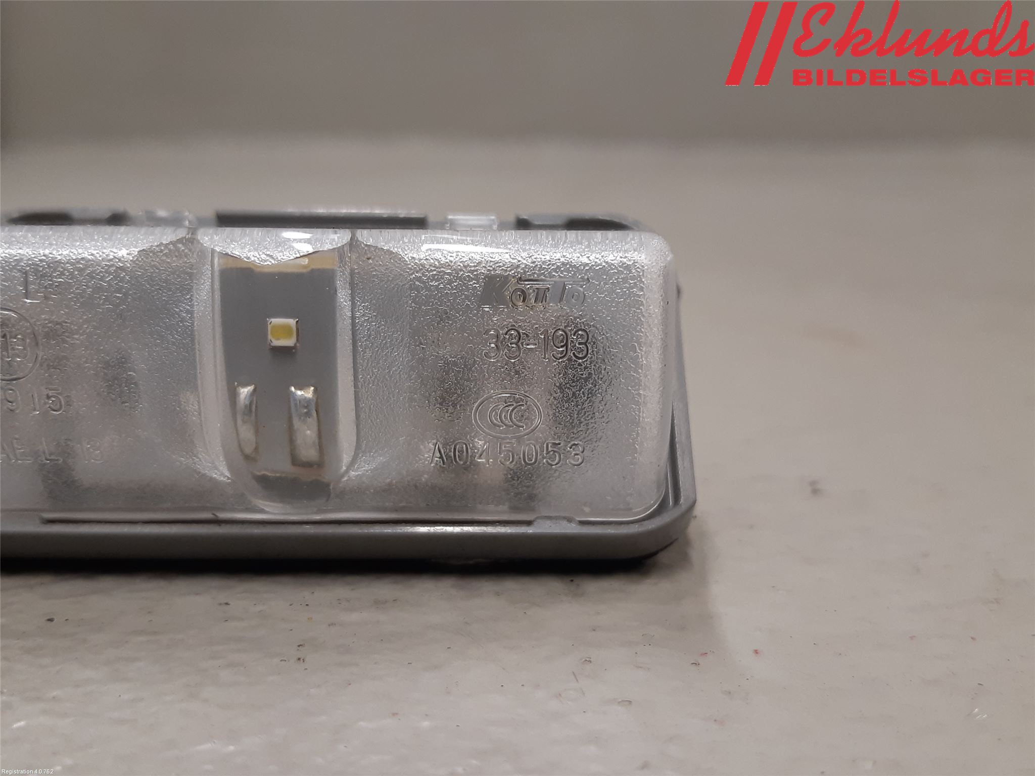 Lexus UX/300e 19- Skylt Belysning