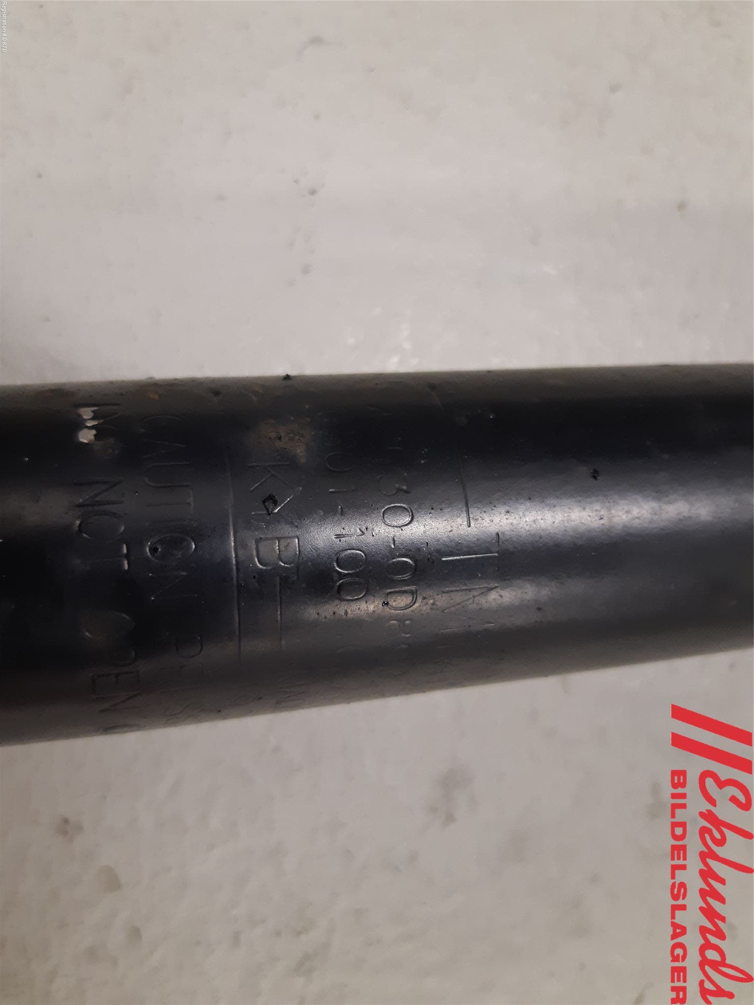 Toyota YARIS XP130 15-20 Stötdämpare Bak