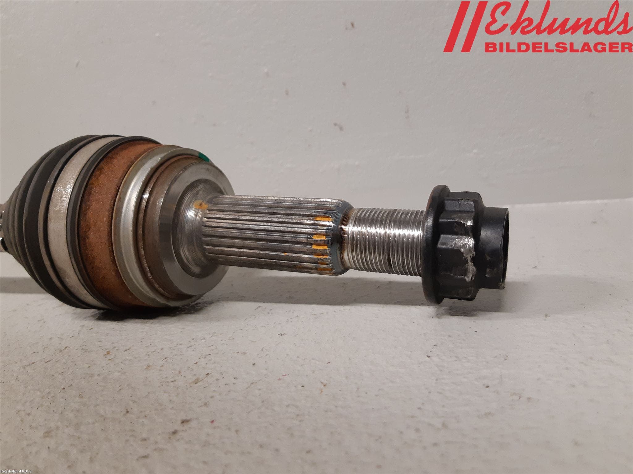 Lexus UX/300e 19- Drivaxel Bak Höger