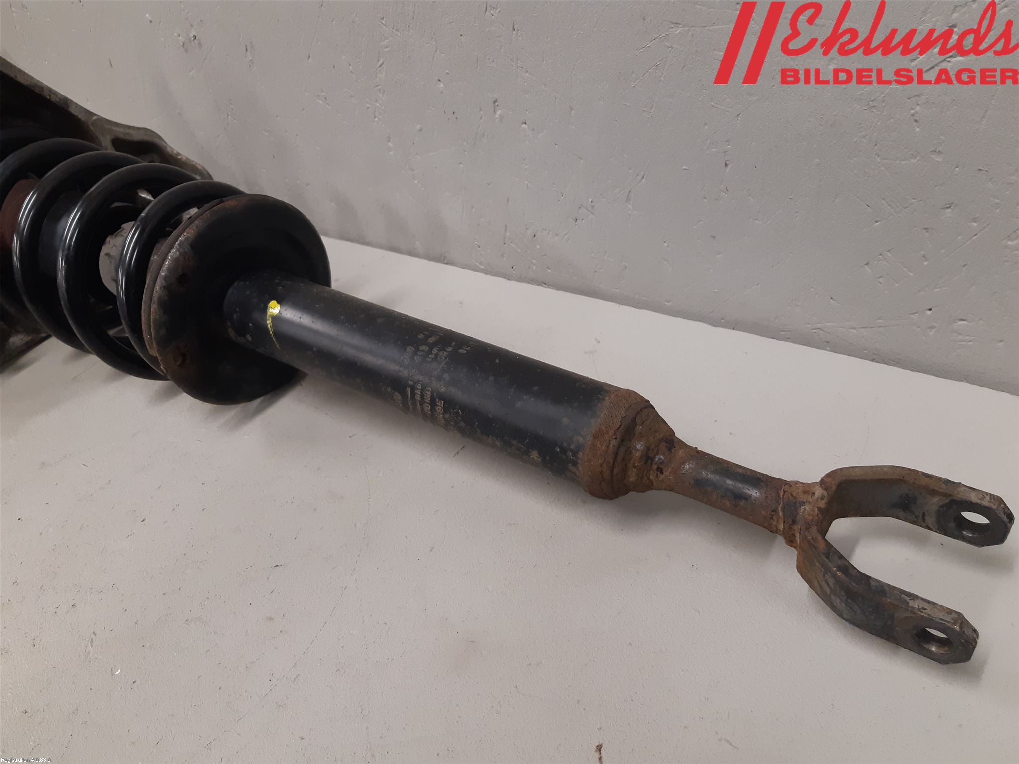 Audi A6/S6     05-11 Fjäderben Fram Höger