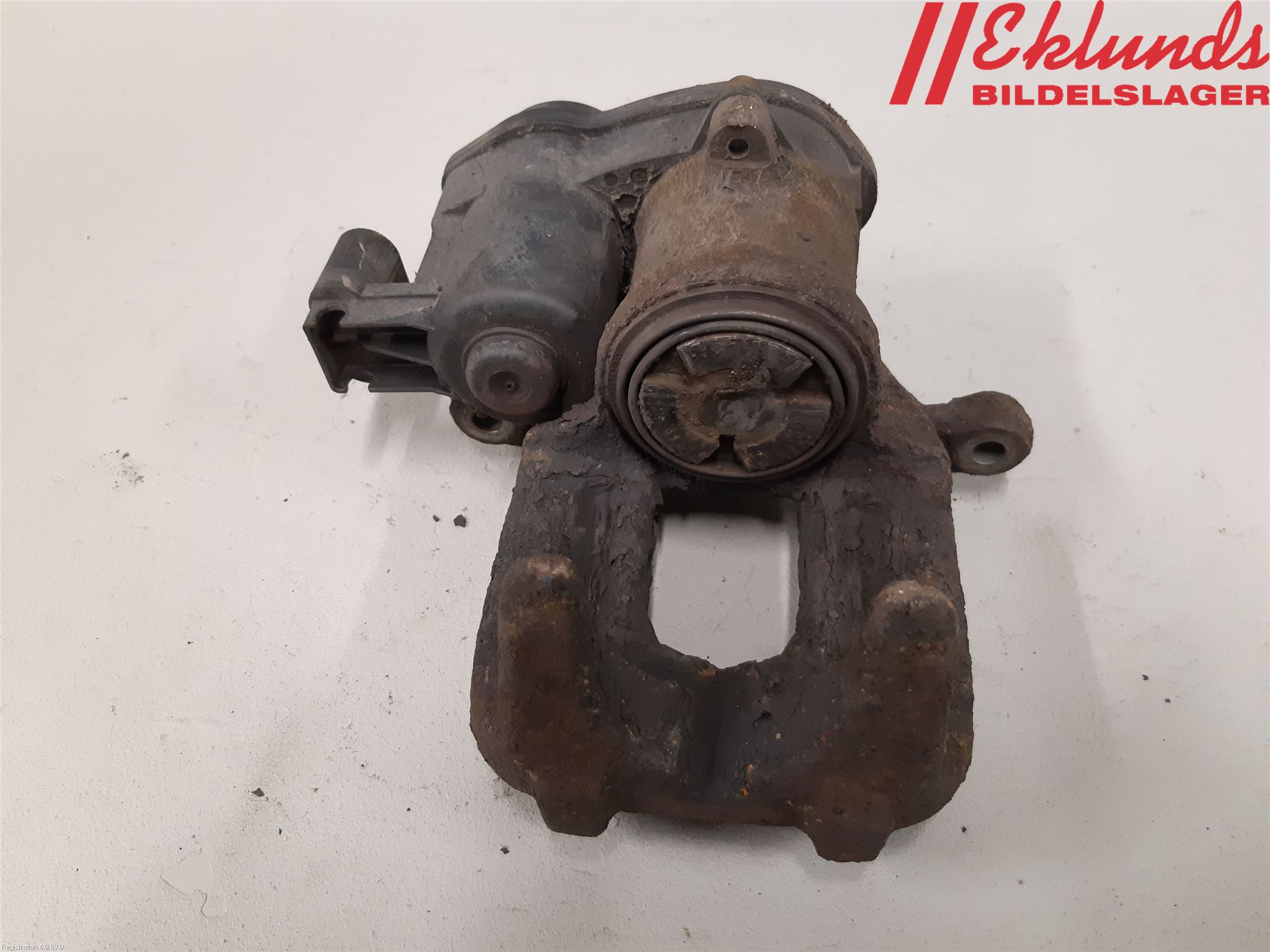 BMW 5 F10/F11/F18 09-17 Bromsok Bak Höger