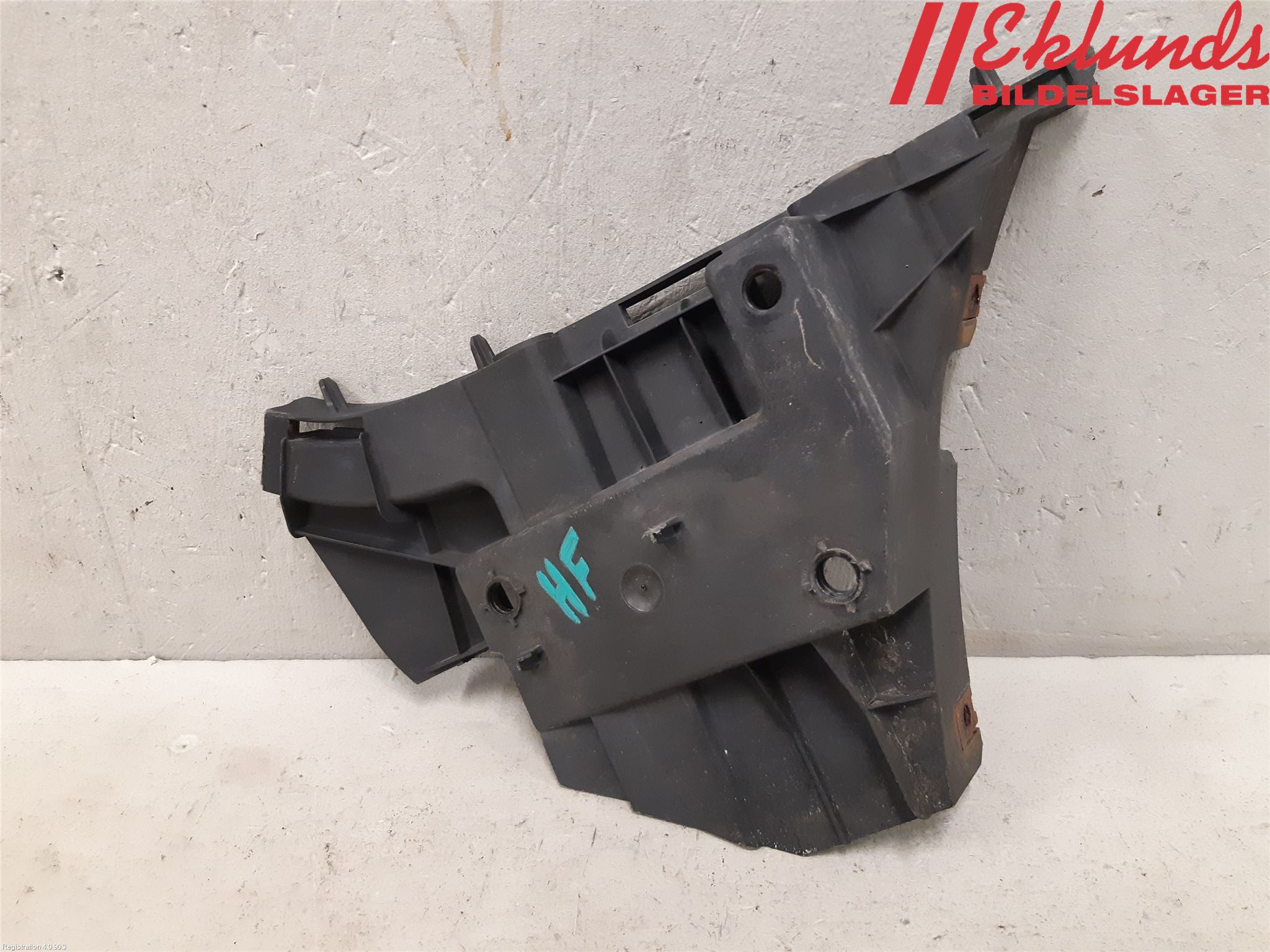 Volvo S80 07-13 Stötfångarfäste Fram Hö