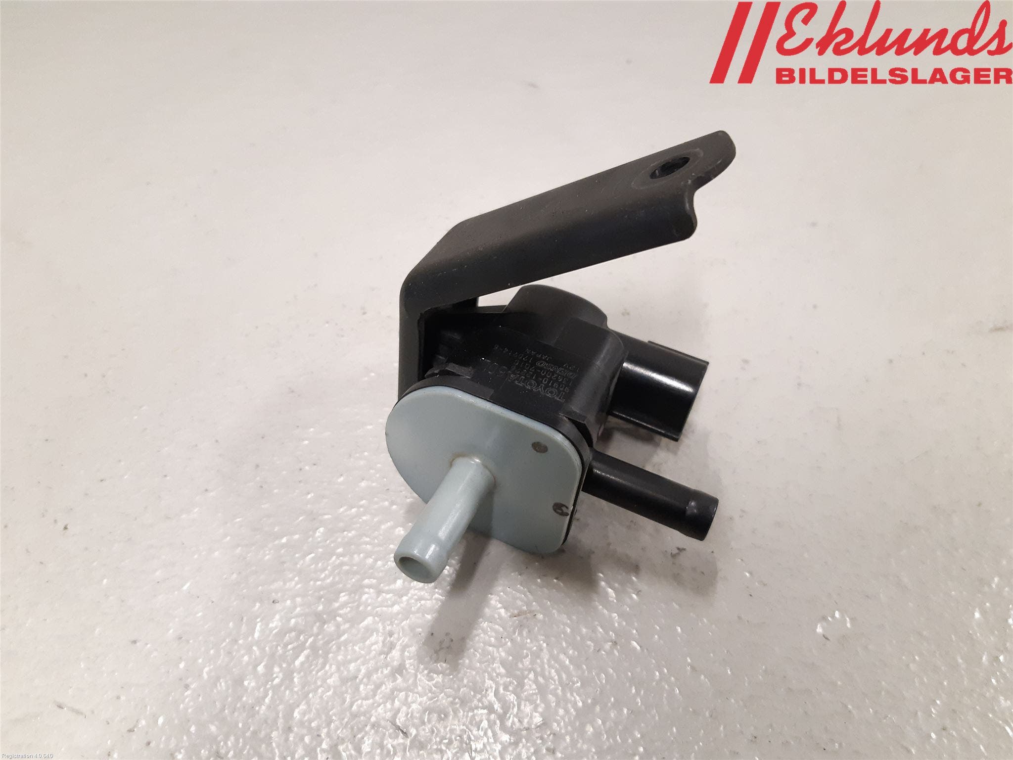 Toyota YARIS XP130 15-20 Vakuumventil