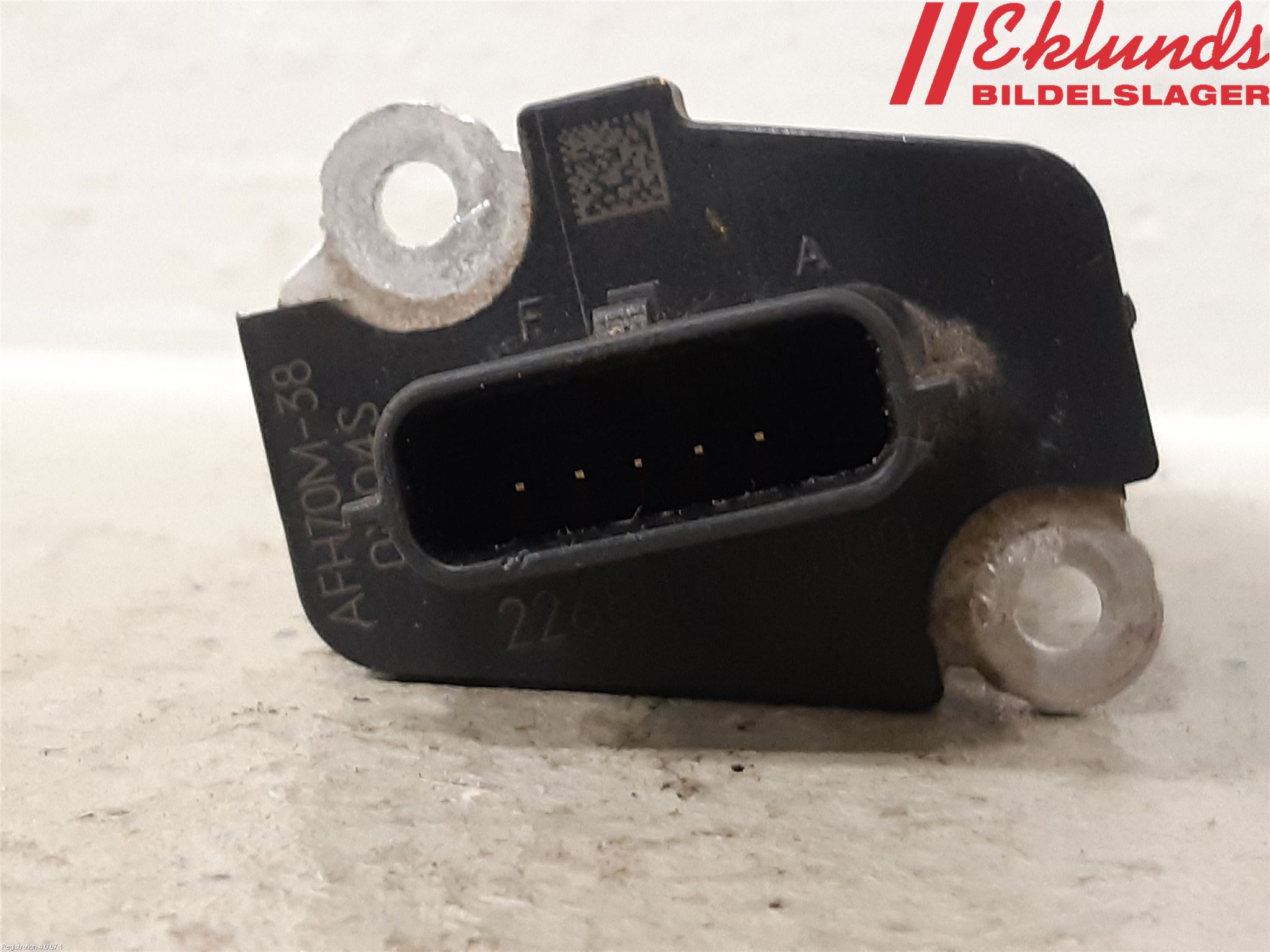 Nissan MICRA 11-16 Injluftmassamätare