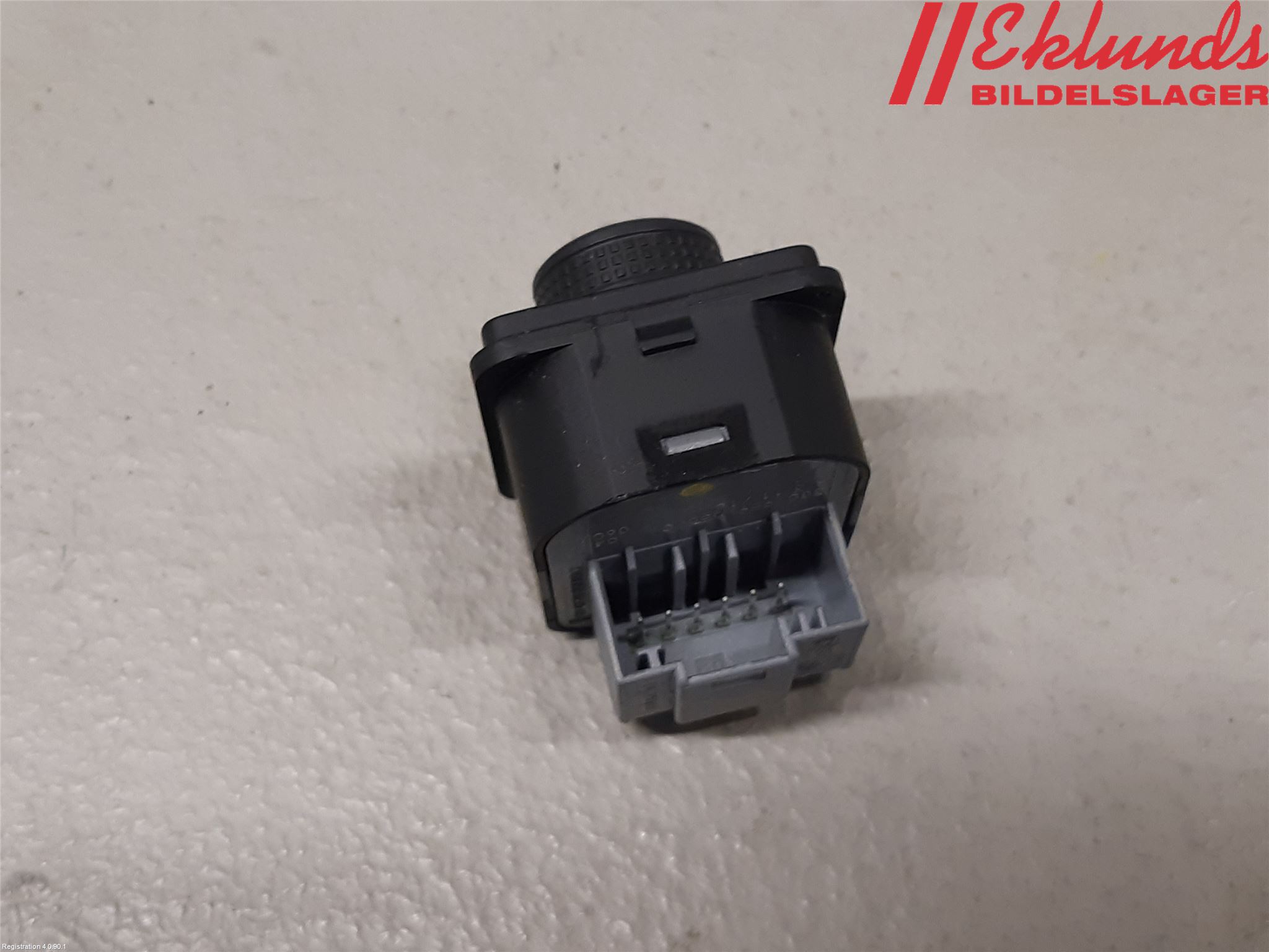 Volkswagen VW PASSAT 15-19 Strömställare Spegel