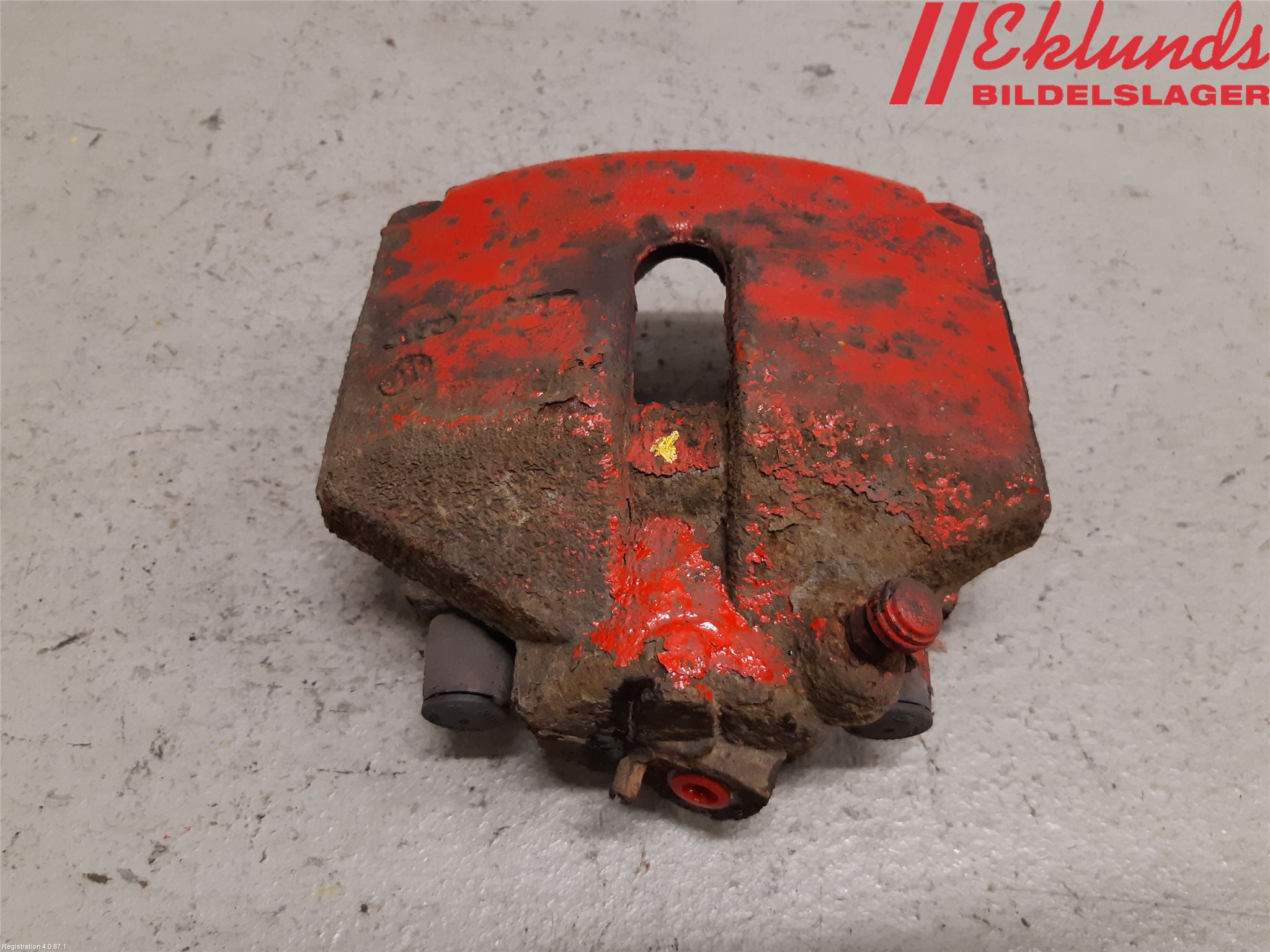 Volkswagen VW PASSAT 11-14 Bromsok Fram Höger