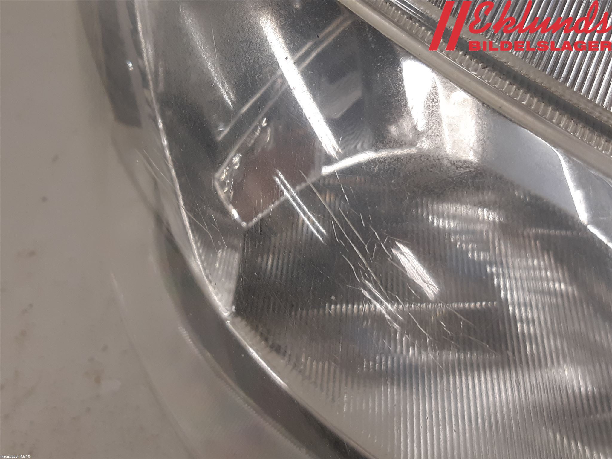 Nissan NV200/NV200 COMBI Strålkastare Höger