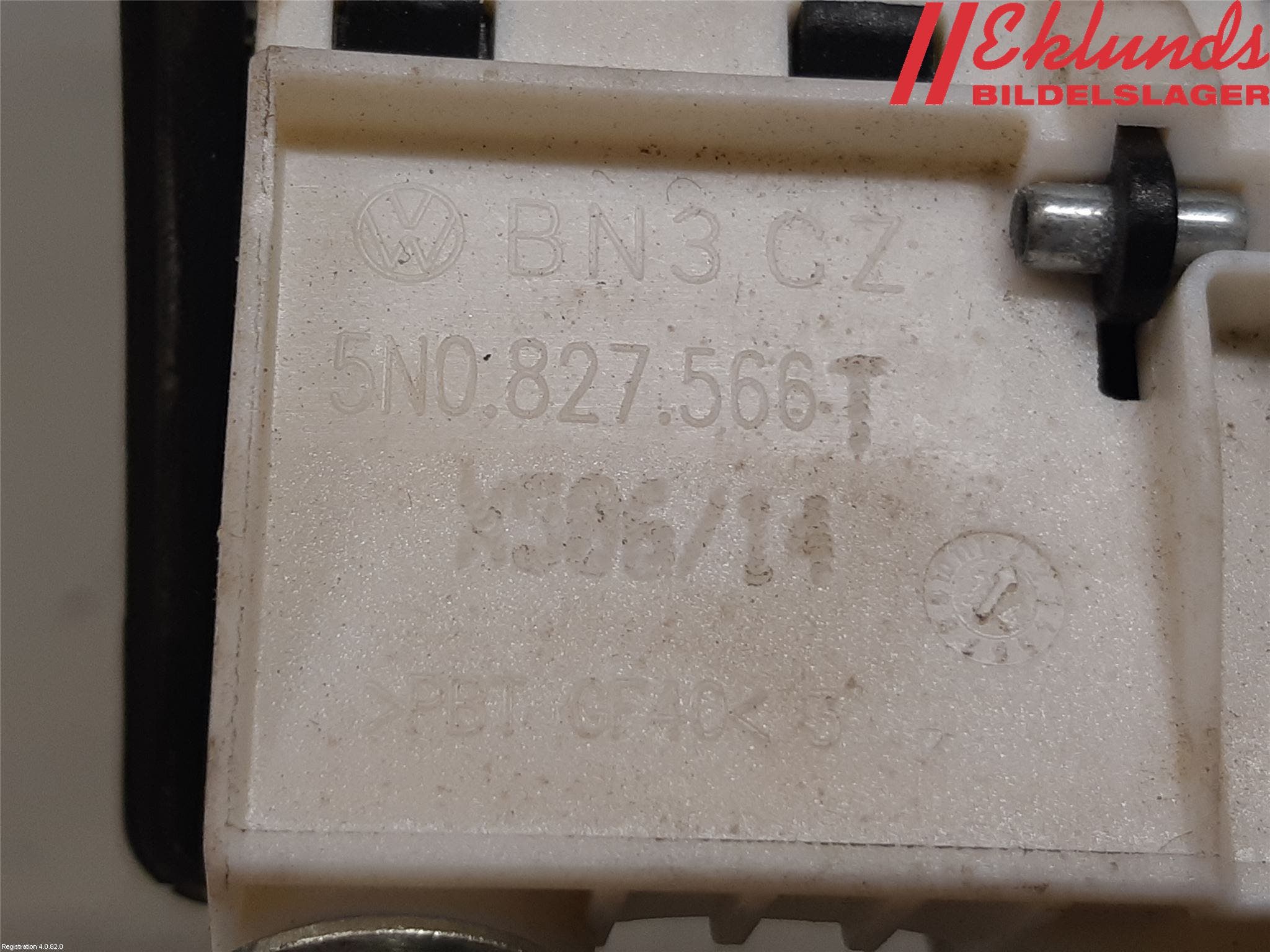 Volkswagen VW TOURAN 10-15 Bakluckehandtag