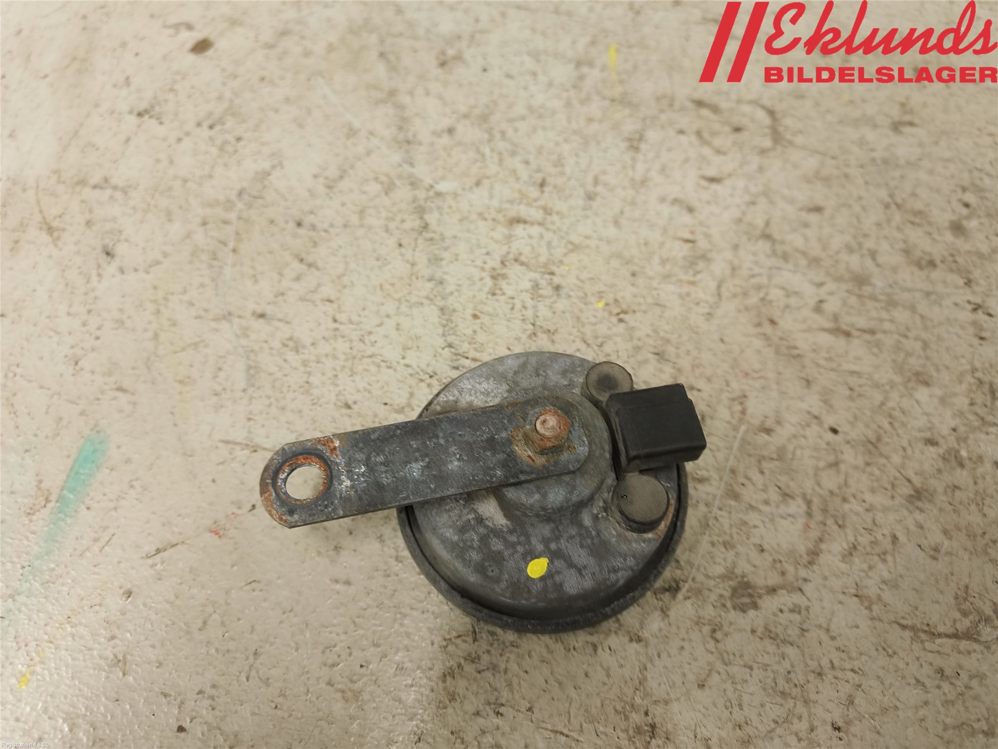 Toyota AVENSIS 09-15 Signalhorn