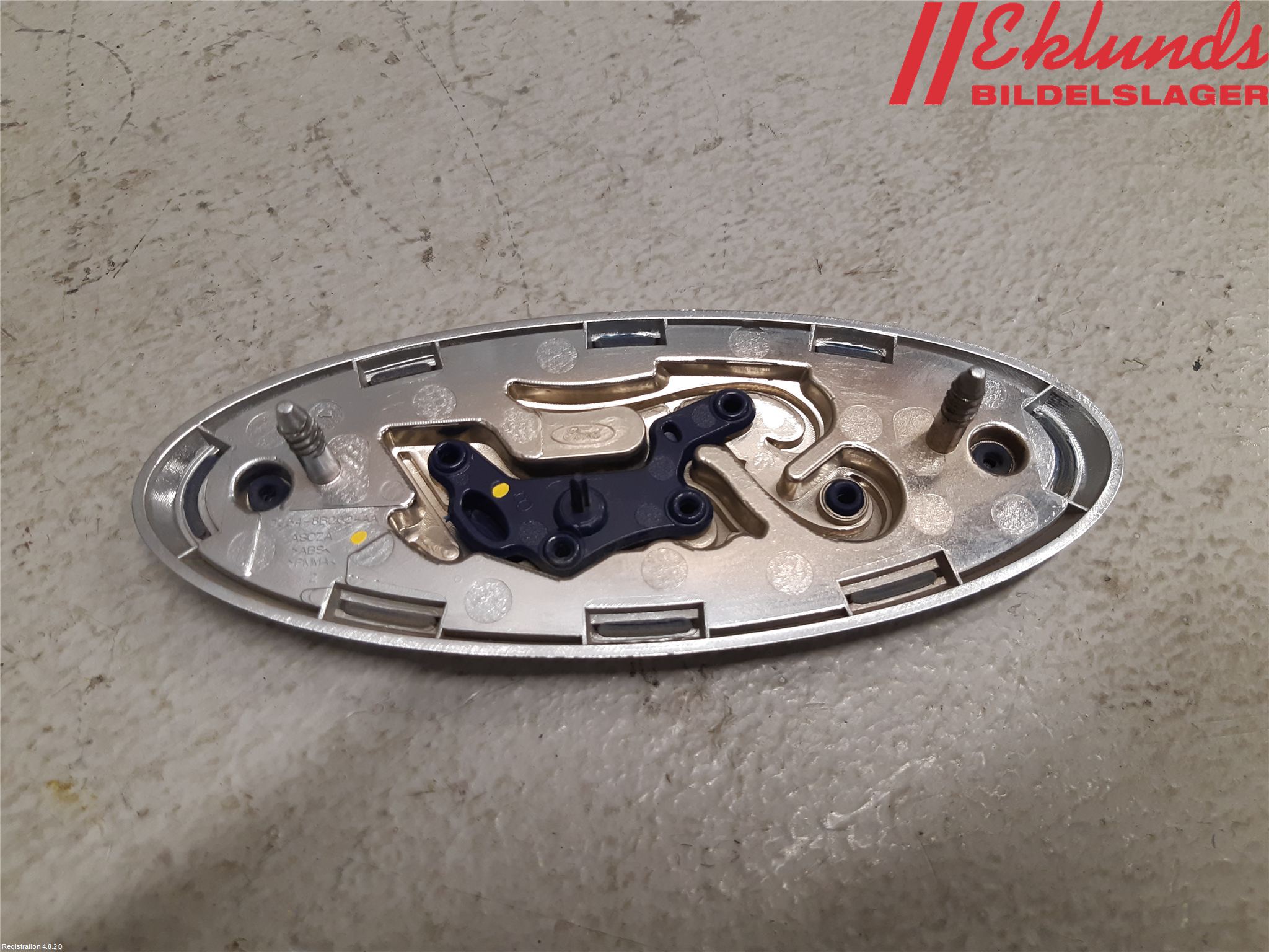 Ford KUGA 13-16 Emblem