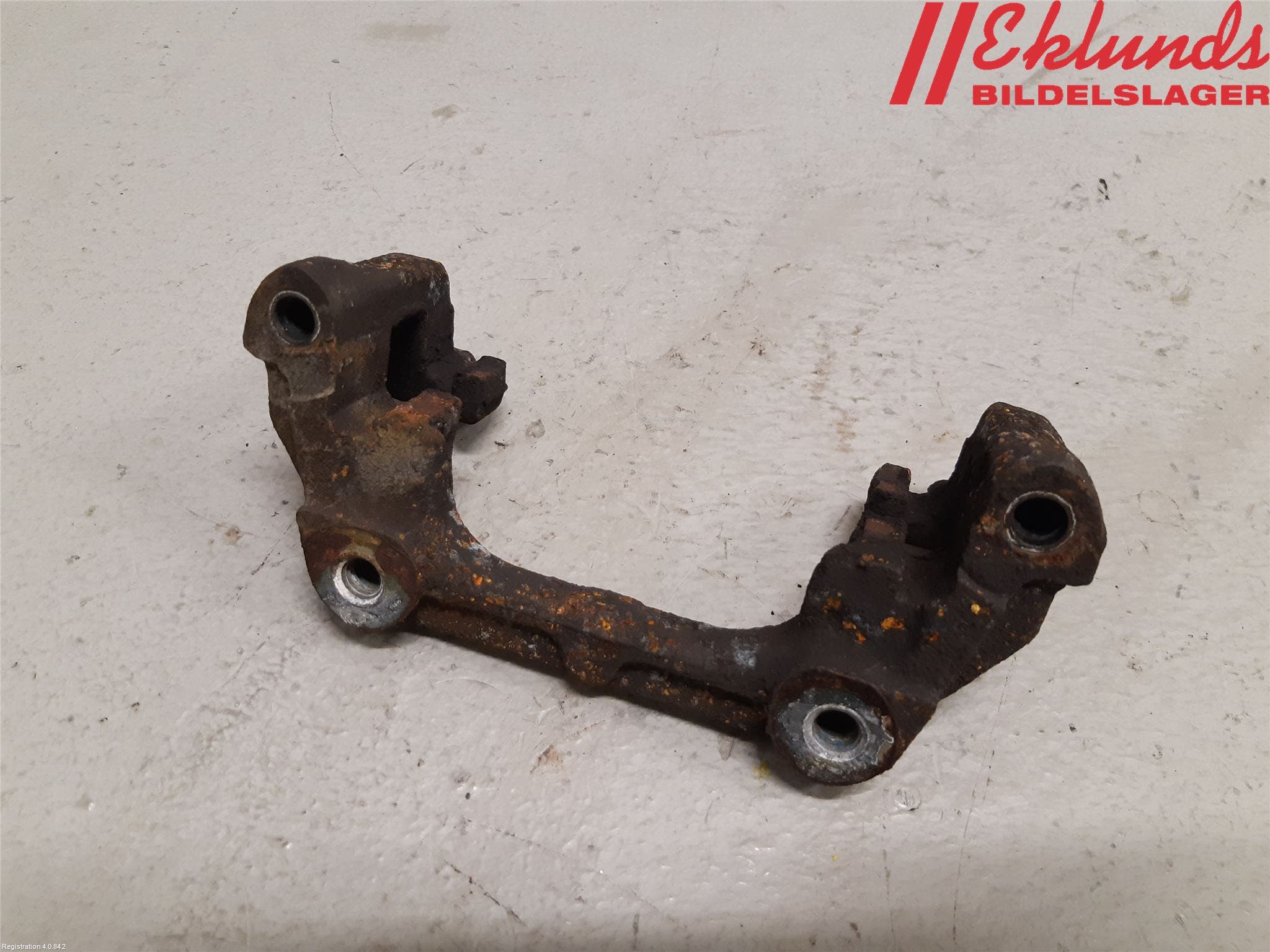 Volvo V40 CROSS COUNTRY 13-19 Bromsokshållare