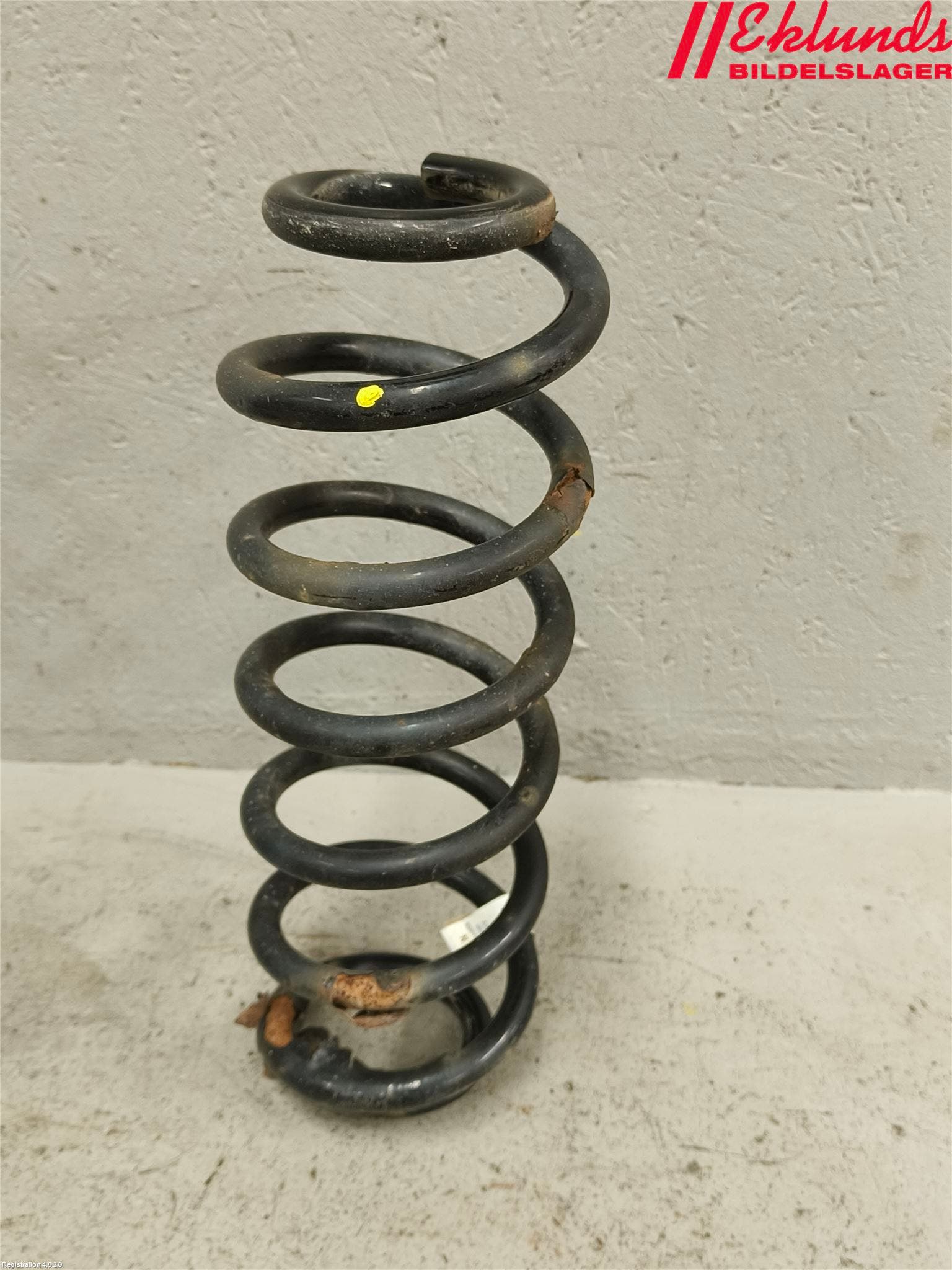 Volkswagen VW PASSAT 15-19 Fjäder Bak