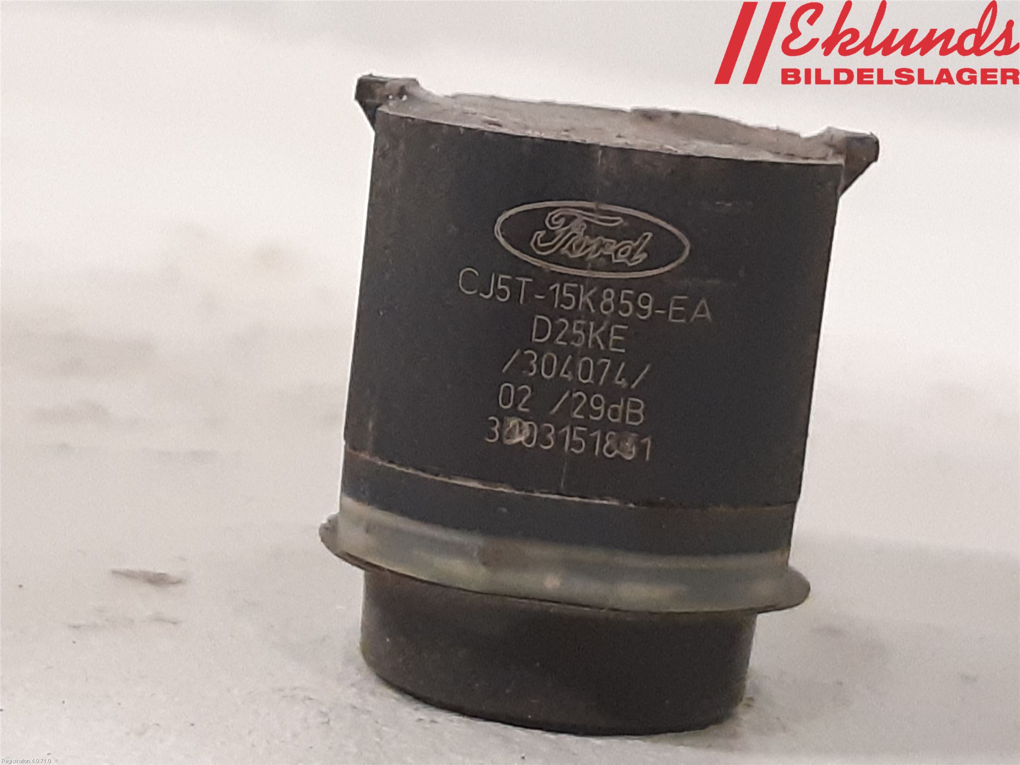 Ford TRANSIT/TOURNEO CUSTOM 13-24 Parkeringshjälp Backsensor