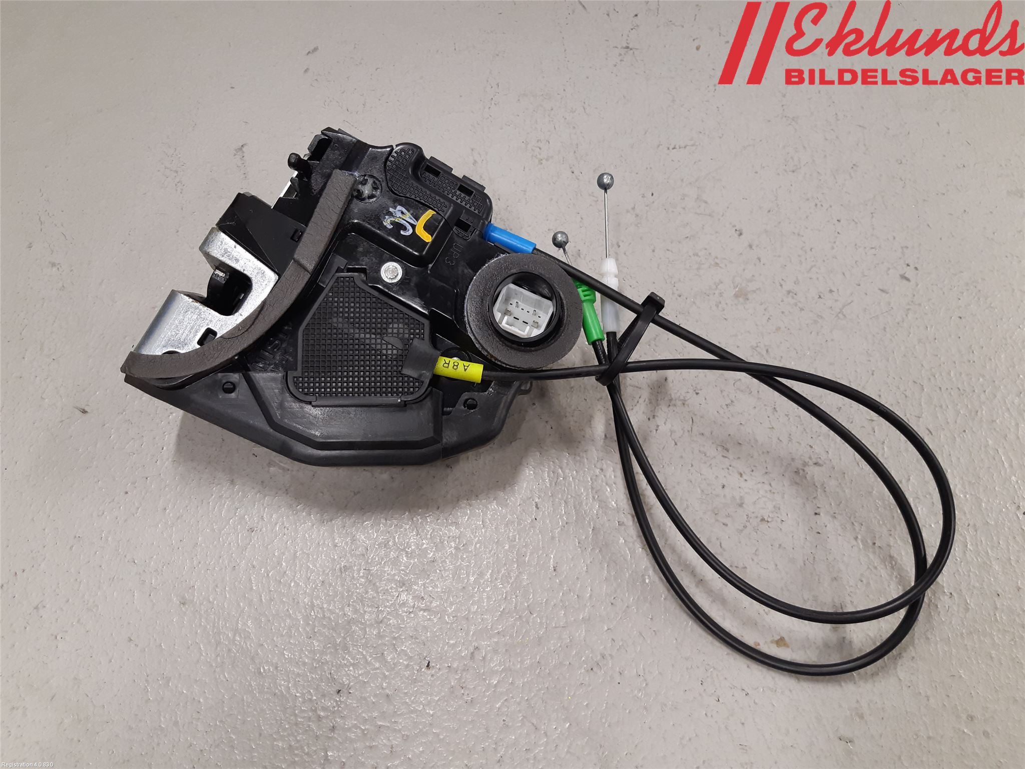 Toyota AURIS 13-19 Låskista-Dörrlås