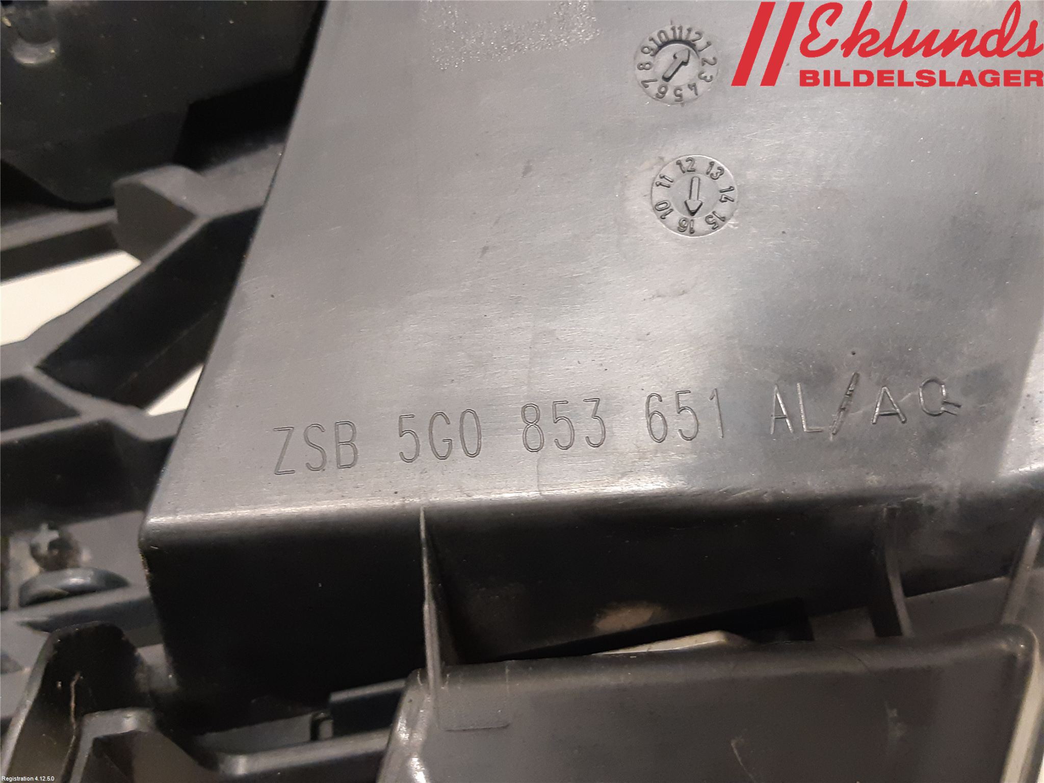 Volkswagen VW GOLF / E-GOLF VII 13-20 Grill Komp