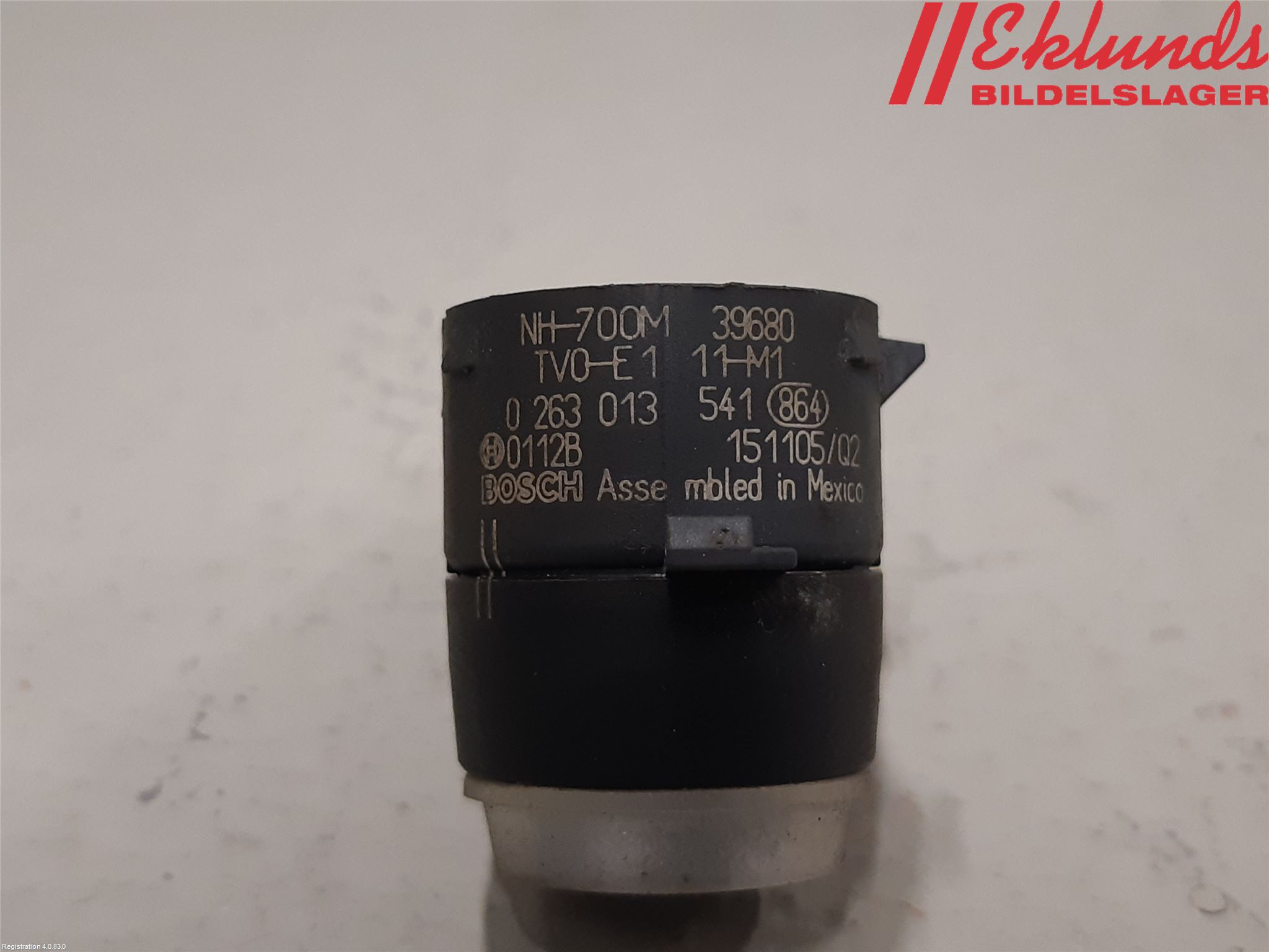 Honda HR-V 15-21 Parkeringshjälp Frontsensor