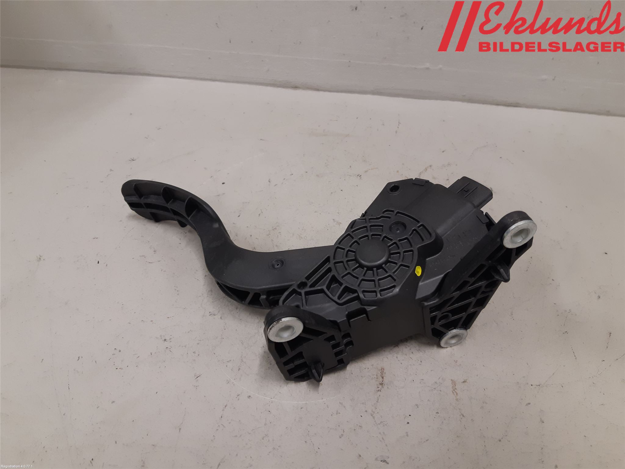 Toyota COROLLA 19- Gaspedal