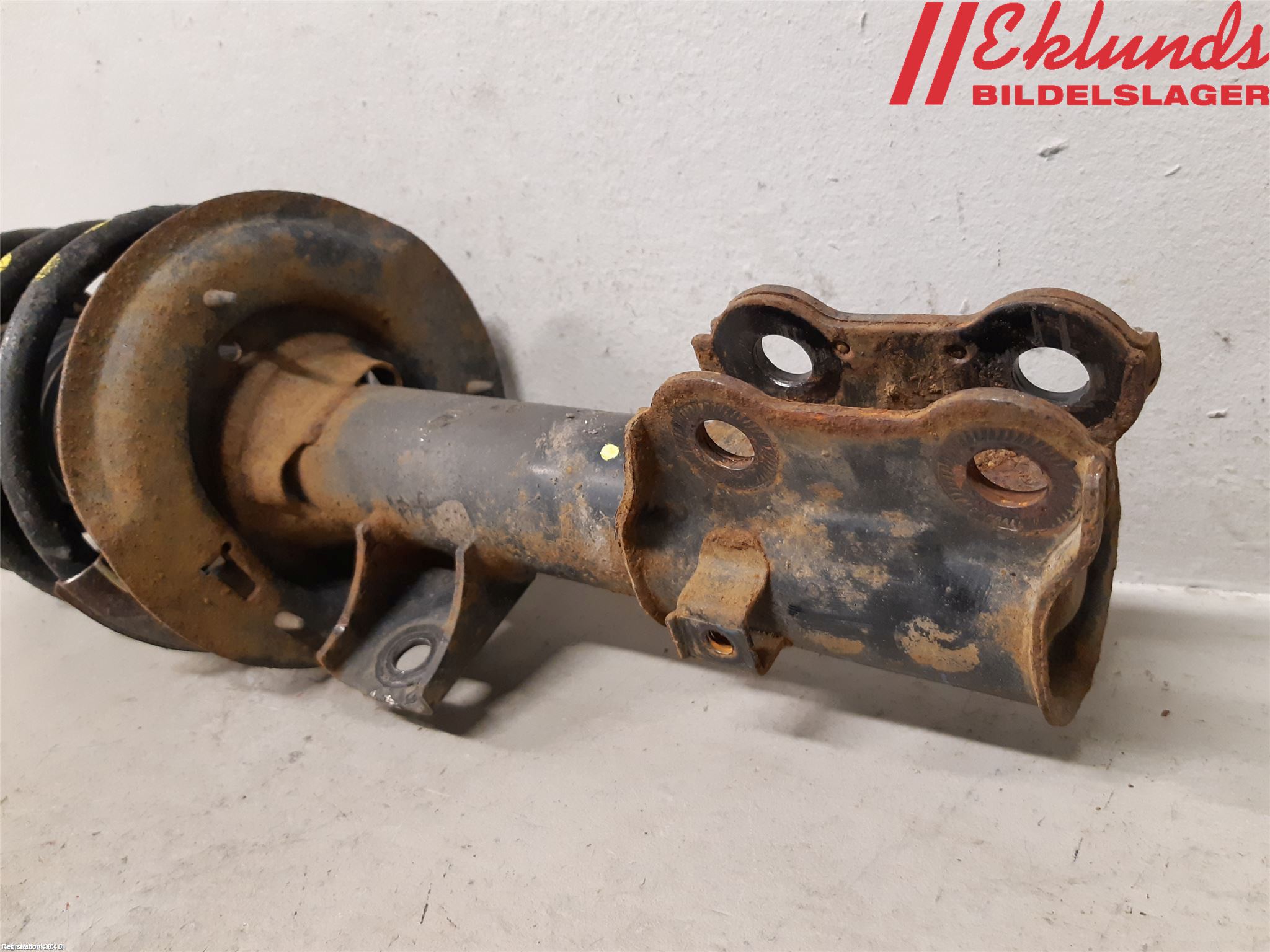 Kia CEED 12-18 Fjäderben Fram Höger