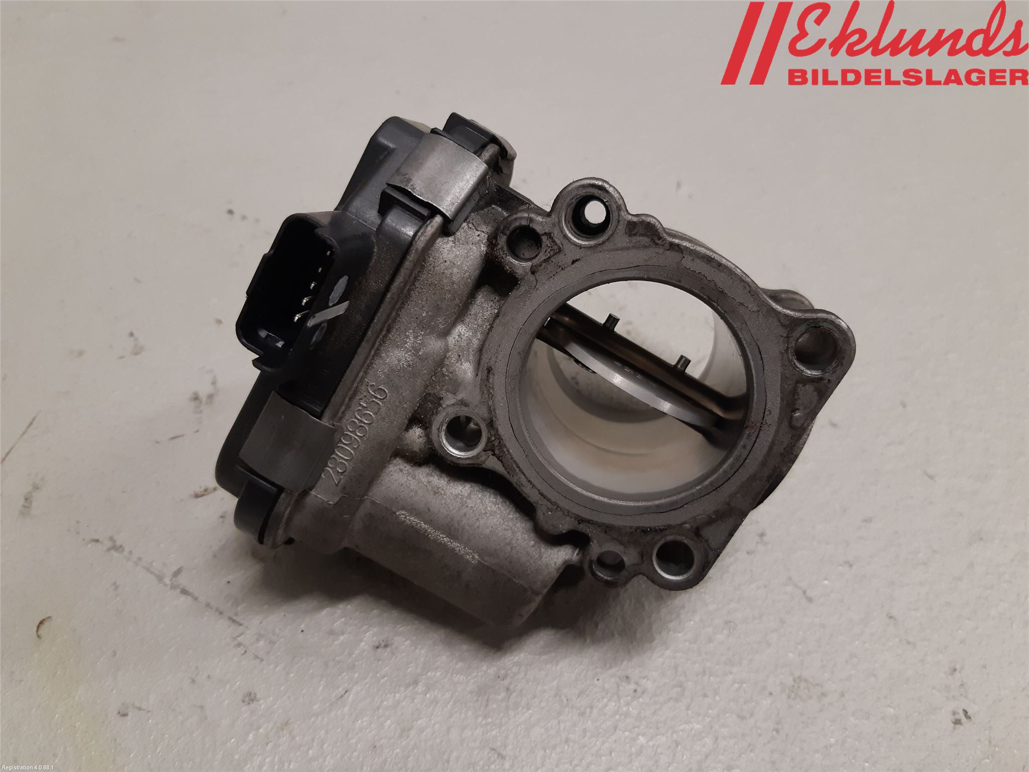 Volvo V40 12-19 Injspjällhus