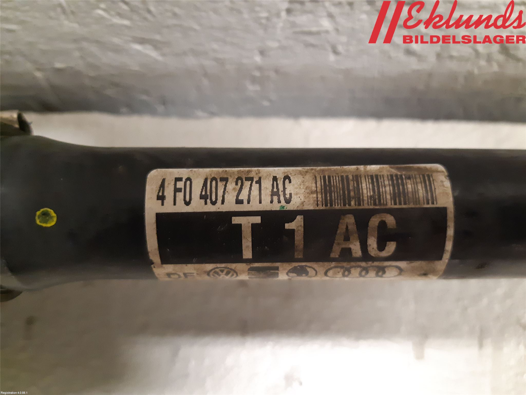 Audi A6/S6     05-11 Drivaxel Fram Vänster