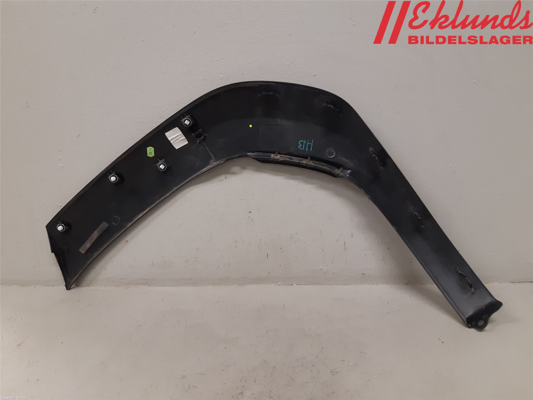 Toyota YARIS CROSS XP21 21- Skärmbreddare