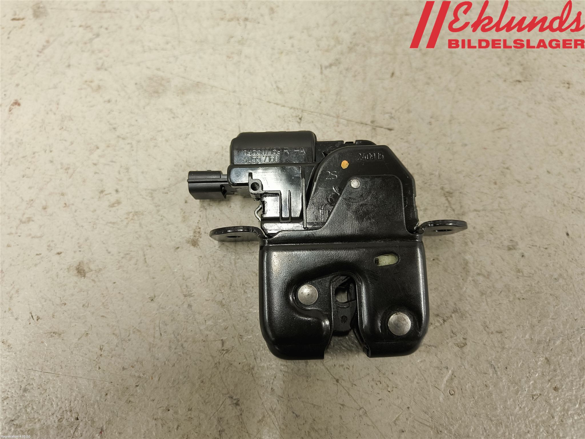 Renault CAPTUR 13-19 Låskista Baklucka