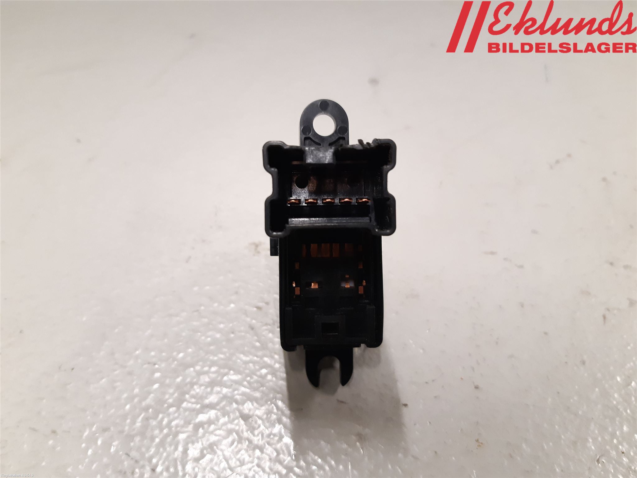 Nissan JUKE 10-14 Strömställare Elhiss