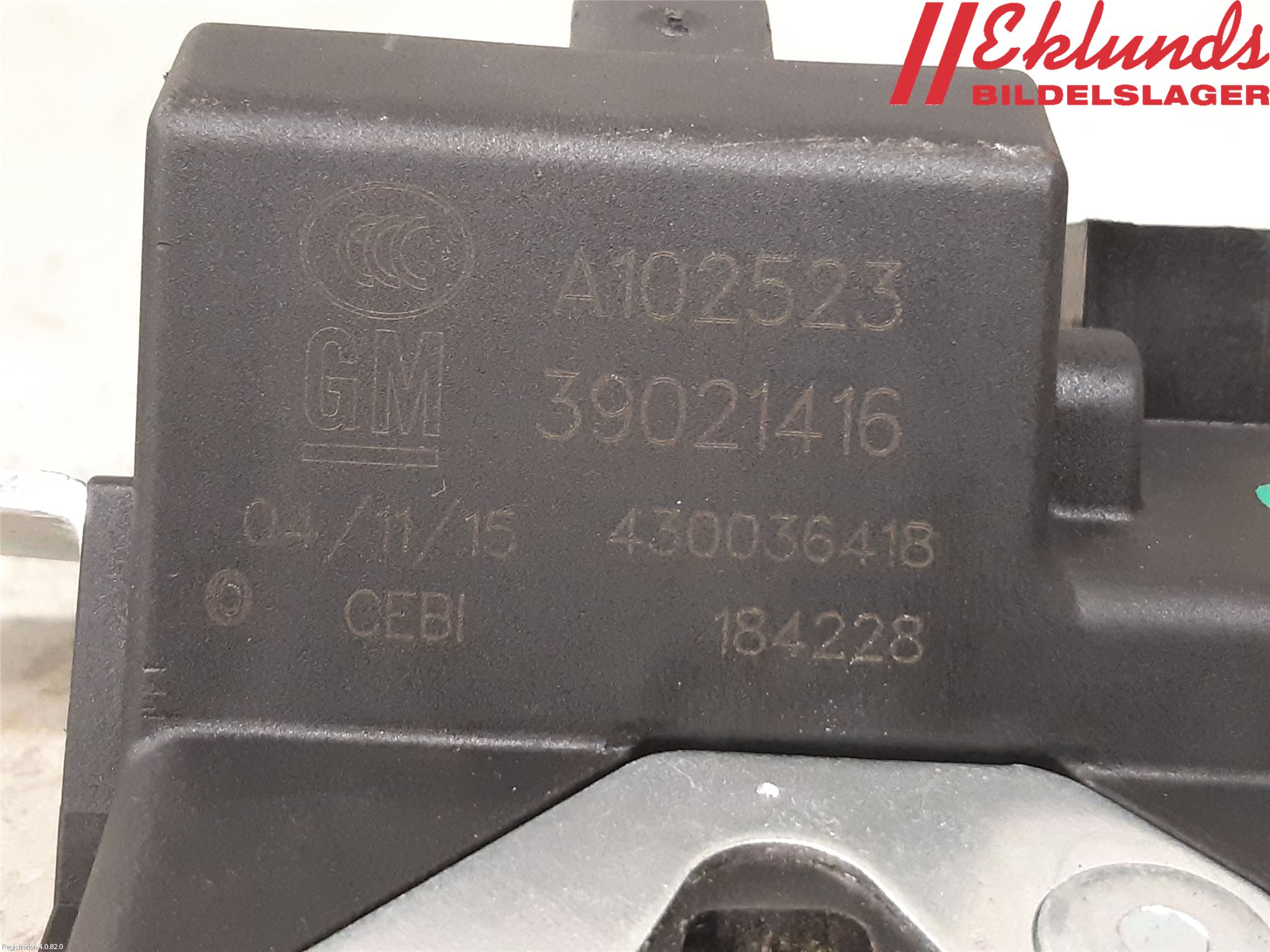 Opel ASTRA K 16-22 Låskista Baklucka