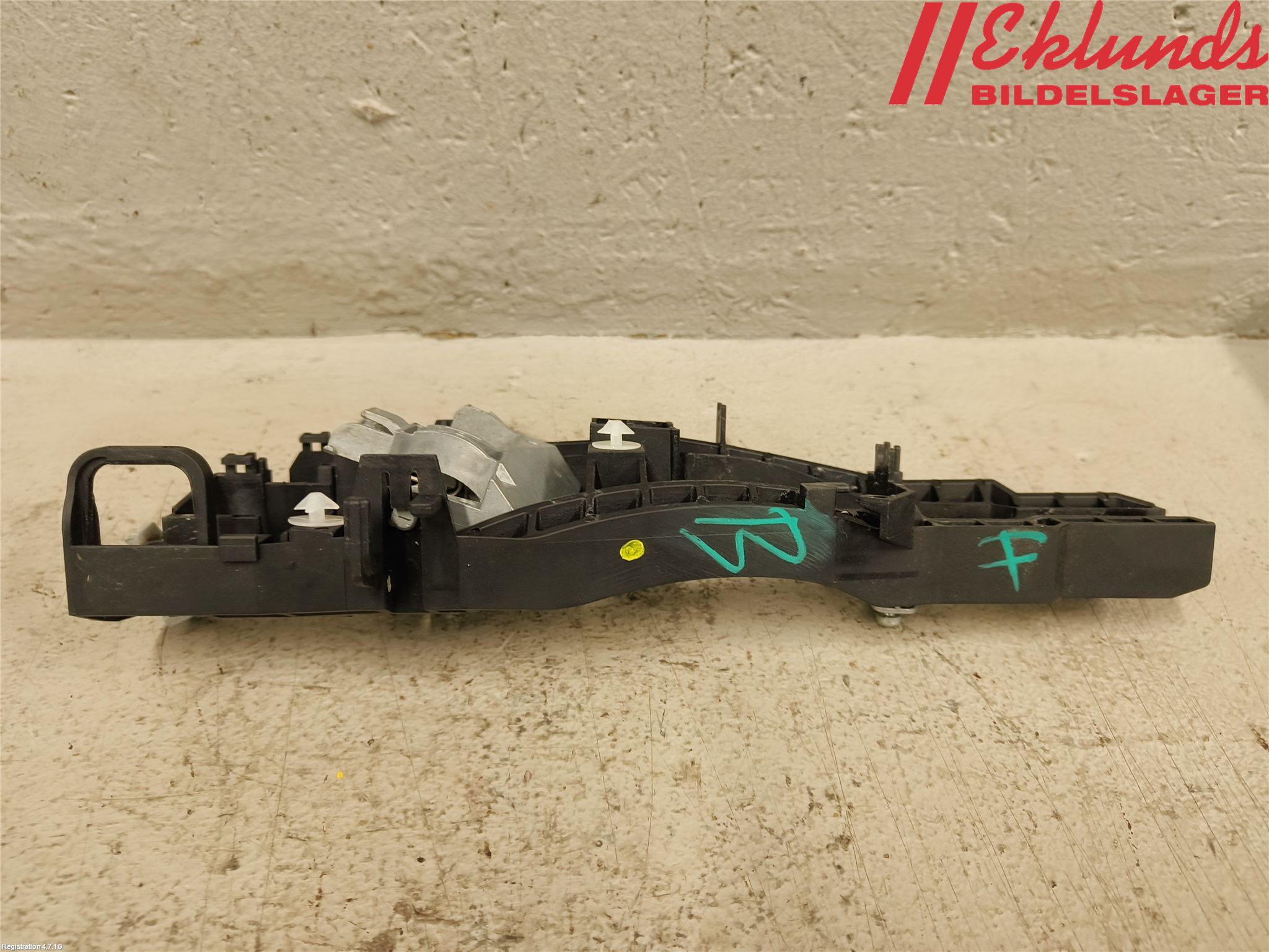 BMW 3 F30/F31/F80 12-19 Dörrhandtag Yttre Hö