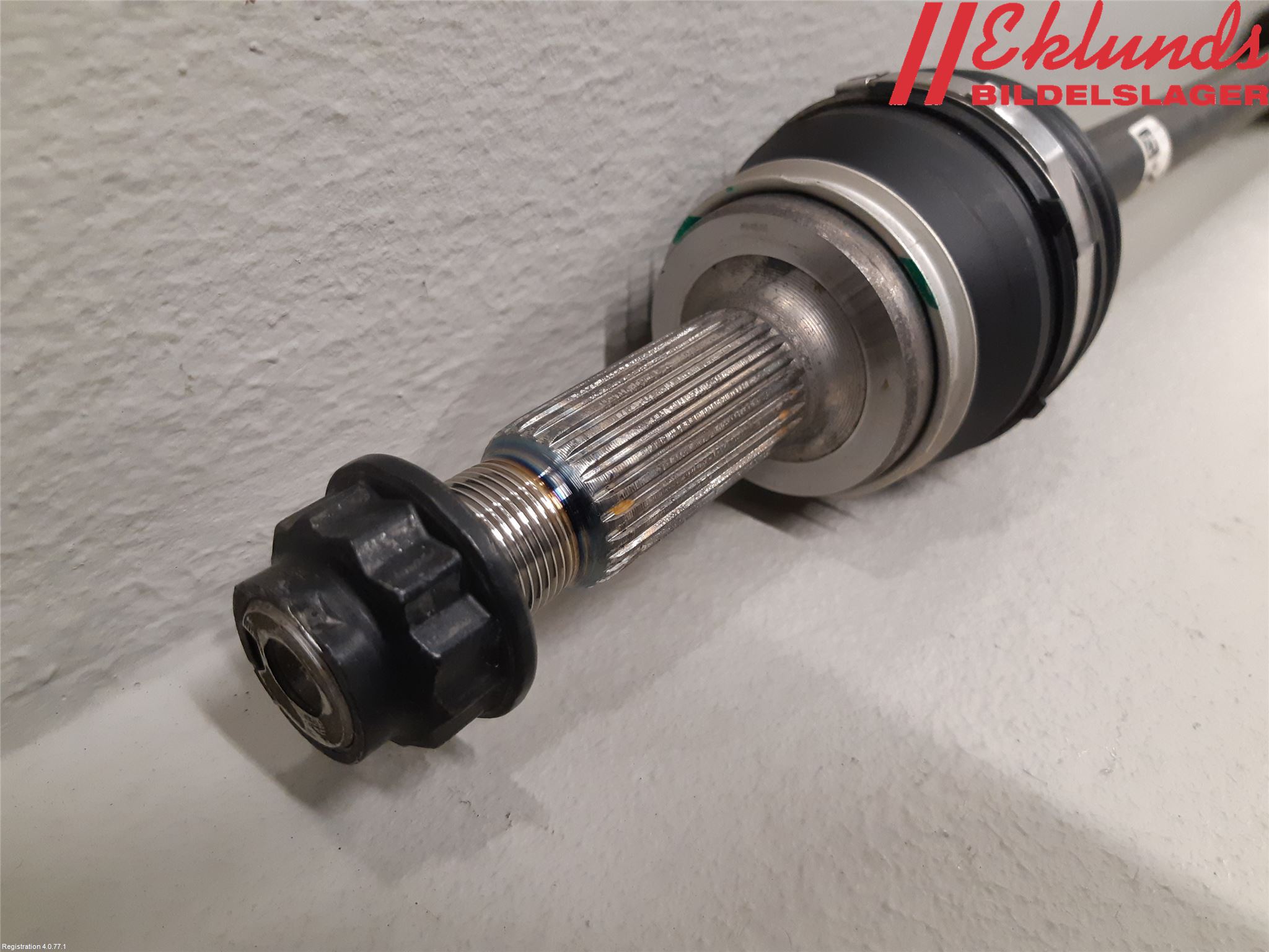 Toyota RAV4 19- Drivaxel Bak Vänster