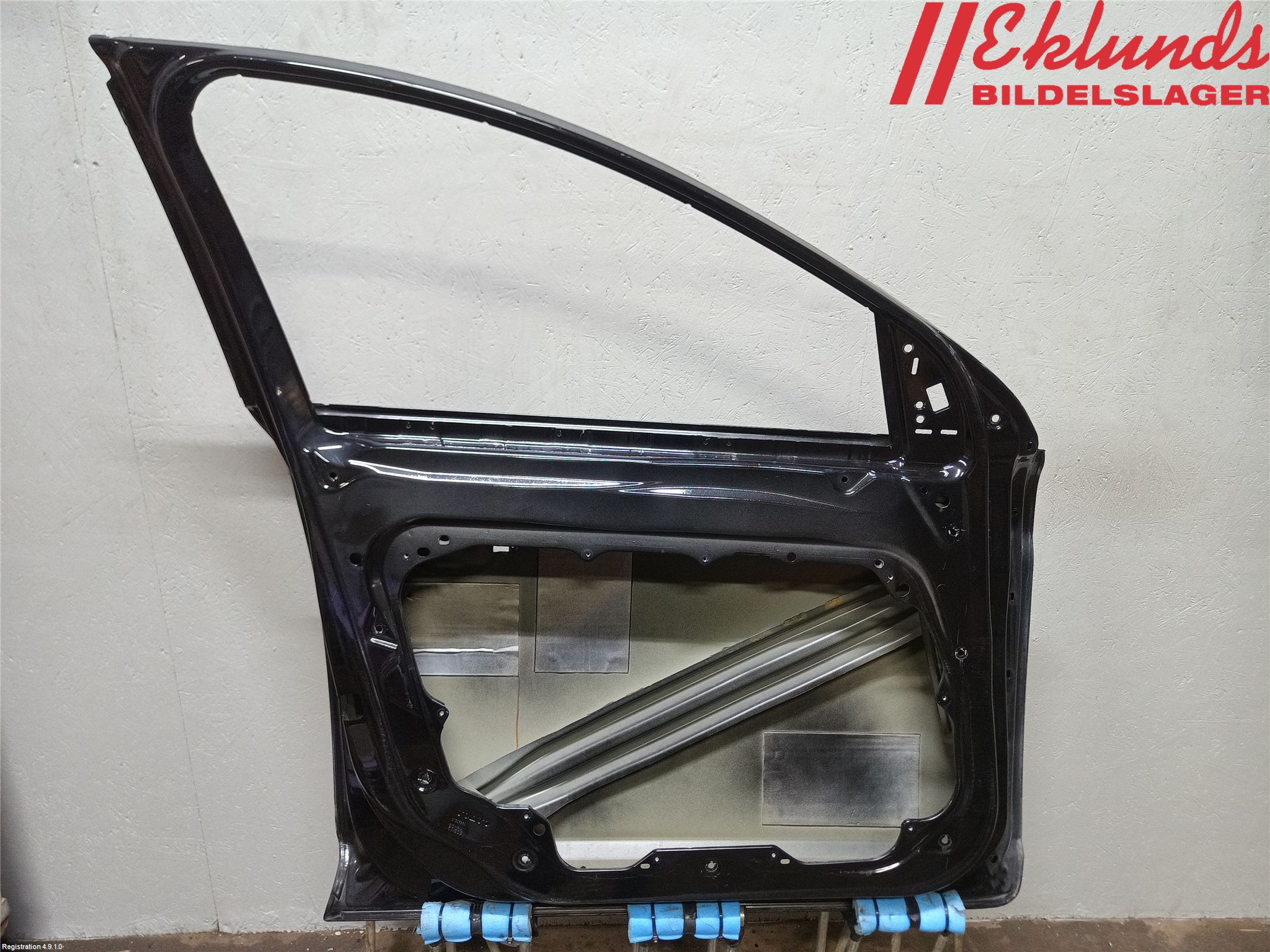 Volvo XC60 14-17 Dörr Fram Vänster