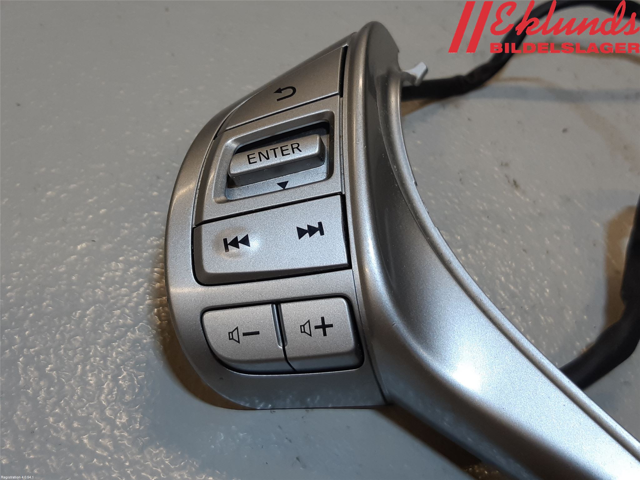 Nissan PULSAR Spak-Rattreglage Radio