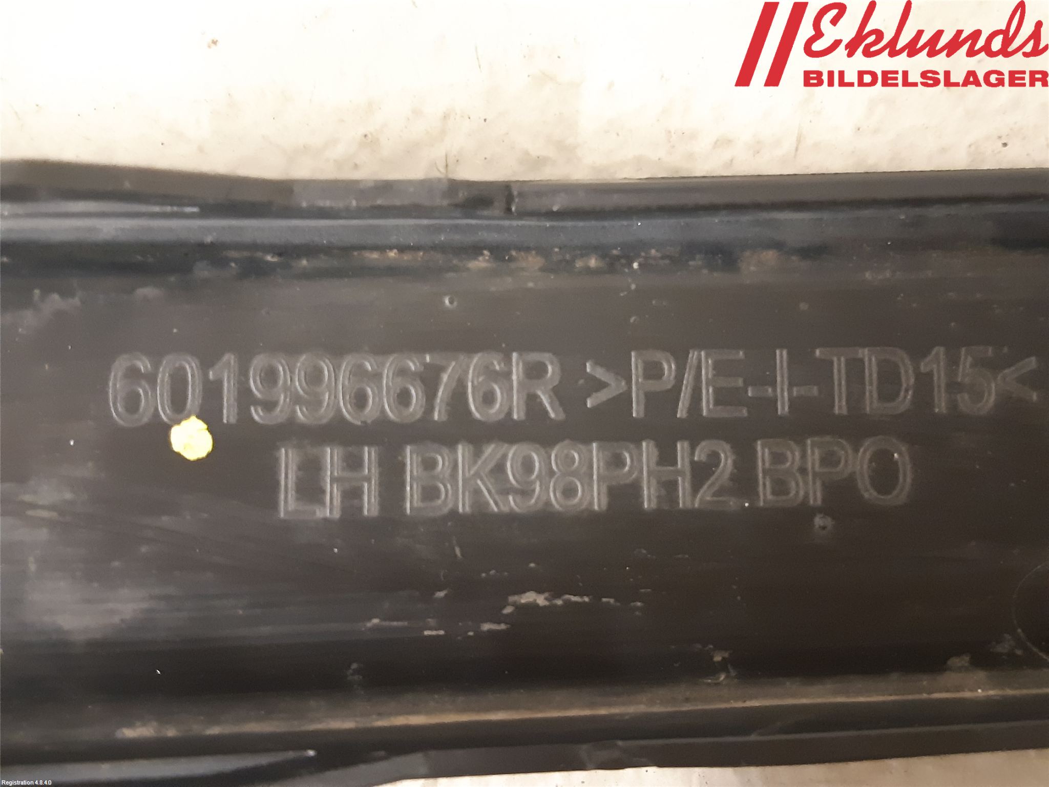 Renault CLIO IV 16-19 Stöt Utfyllnad-List-Grill