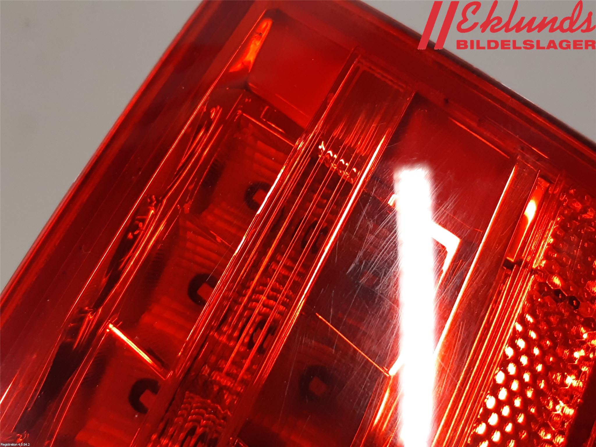 Audi A4 ALLROAD 09-16 Bakljus Lucka Hö