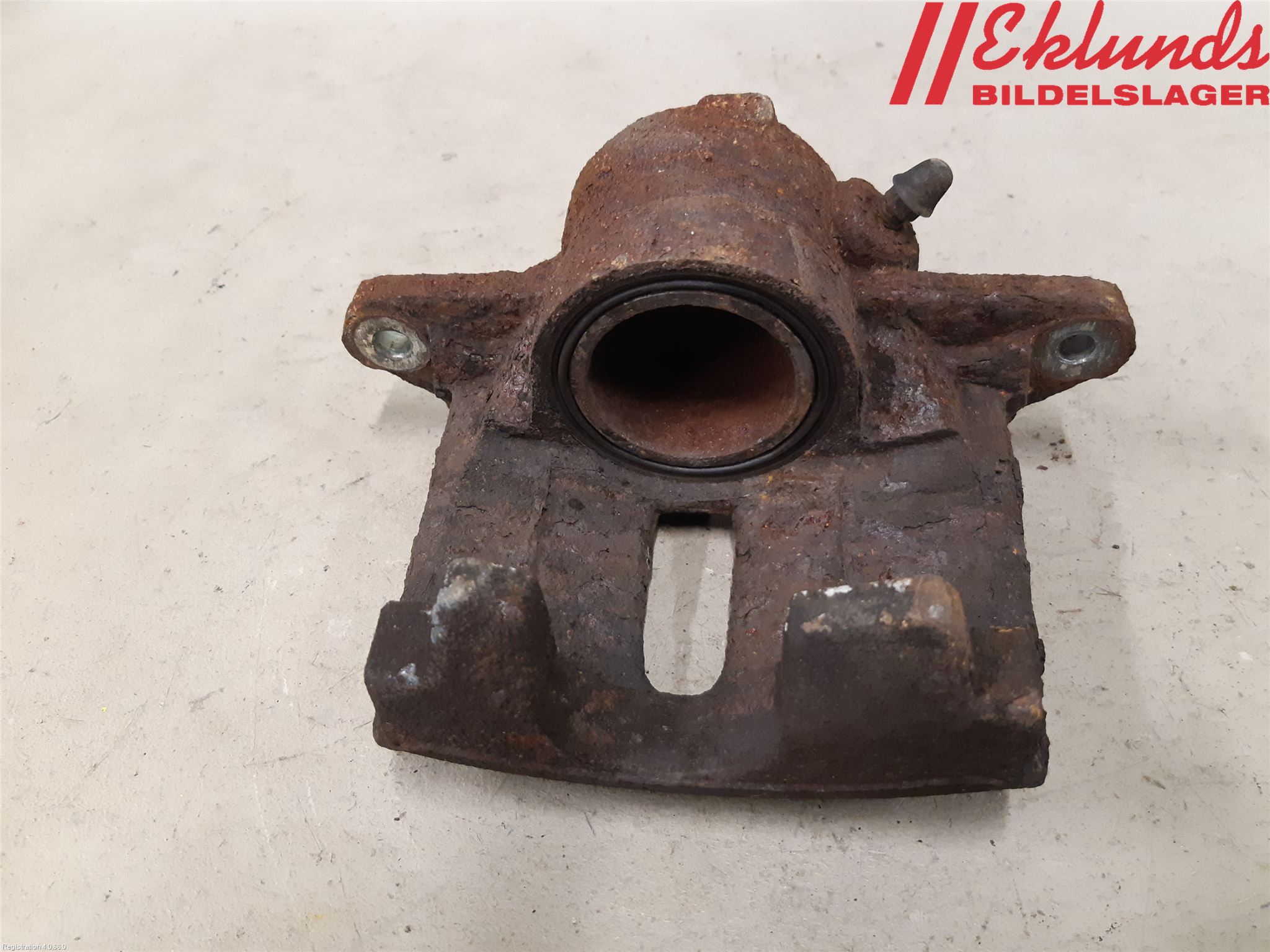 Peugeot 208 12-15 Bromsok Fram Höger