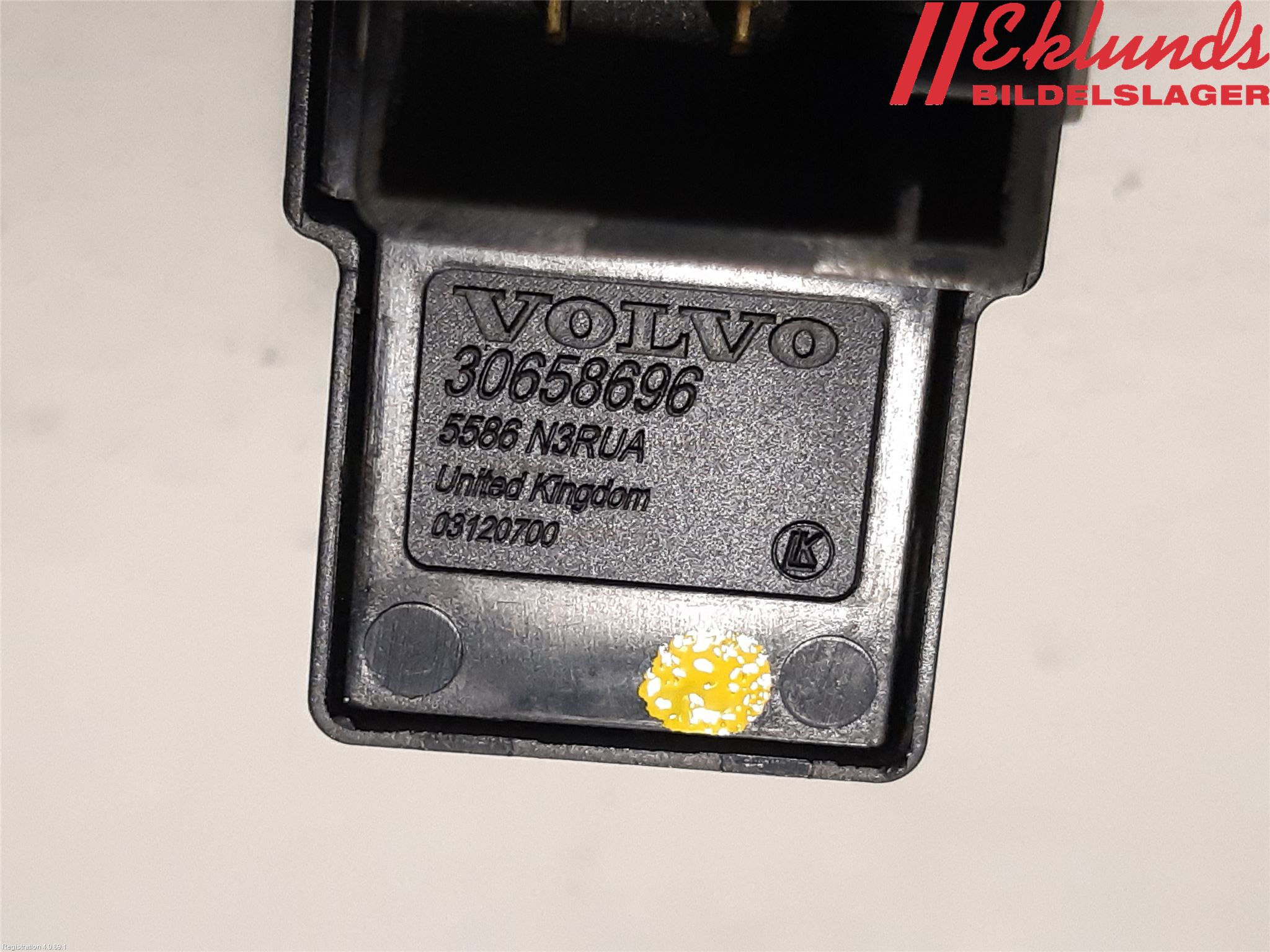 Volvo V70 05-08 Strömställare Elhiss