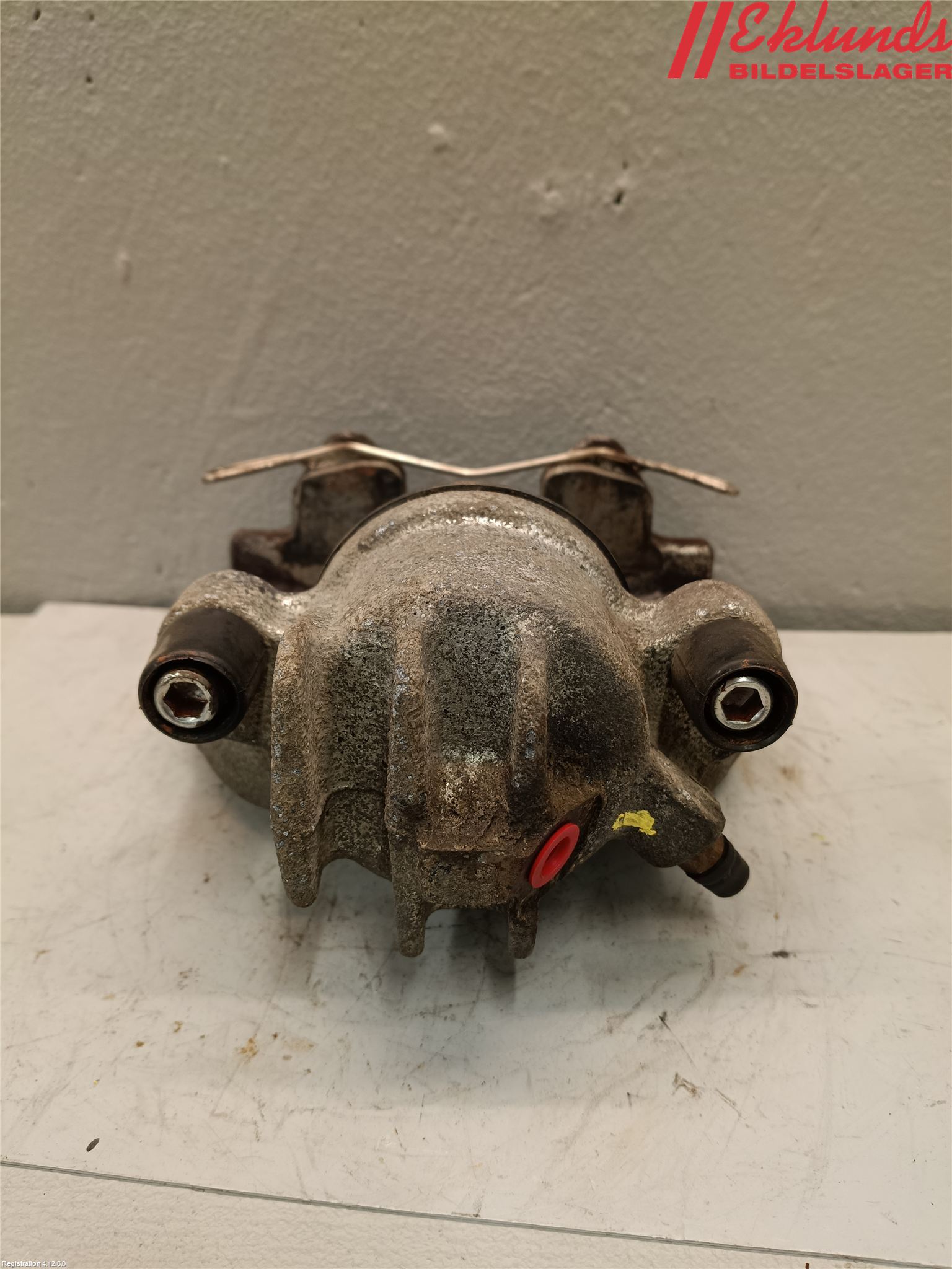 Volvo S60 05-10 Bromsok Fram Vänster