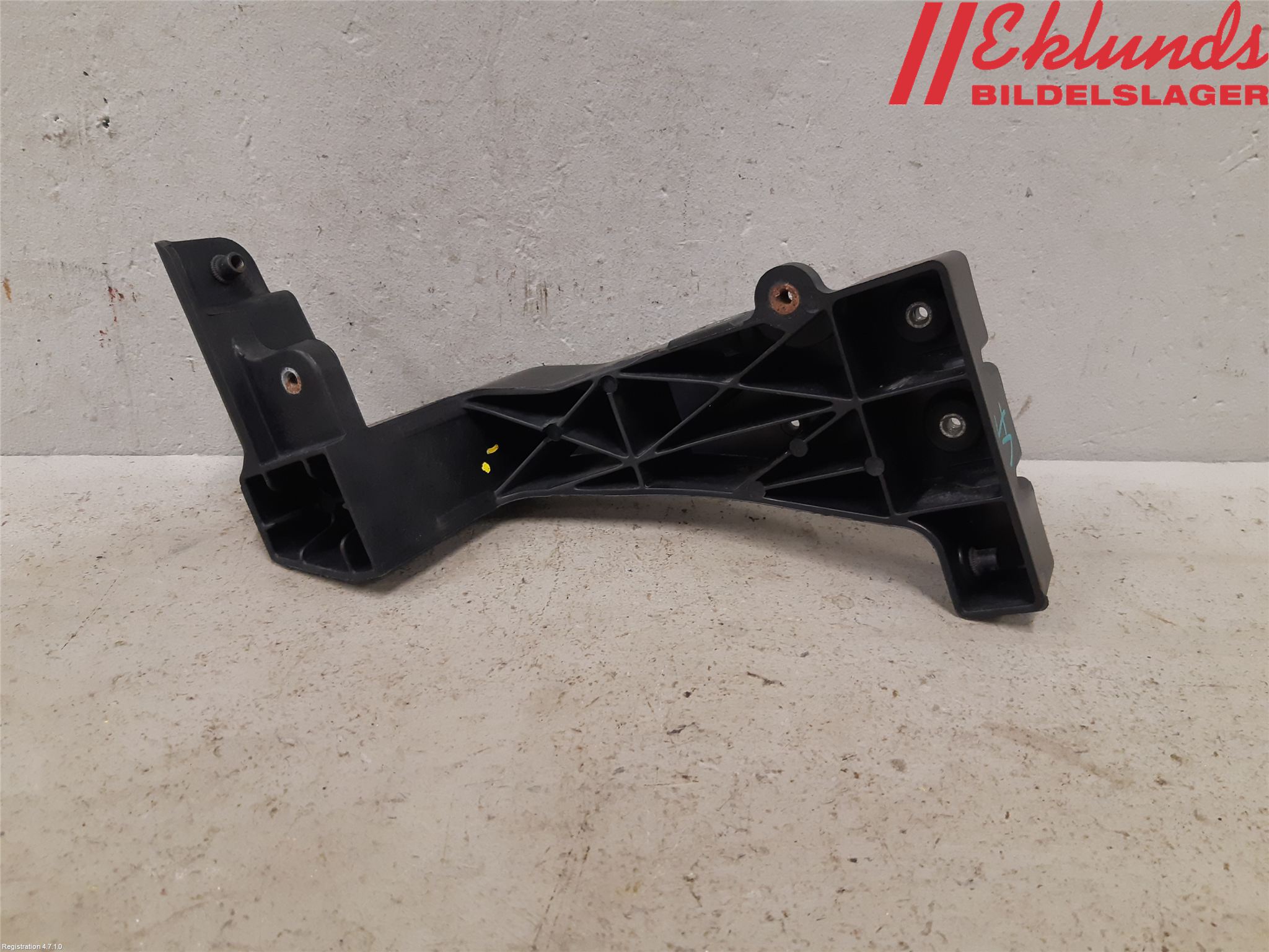 Hyundai i40 08-15 Frontplåt