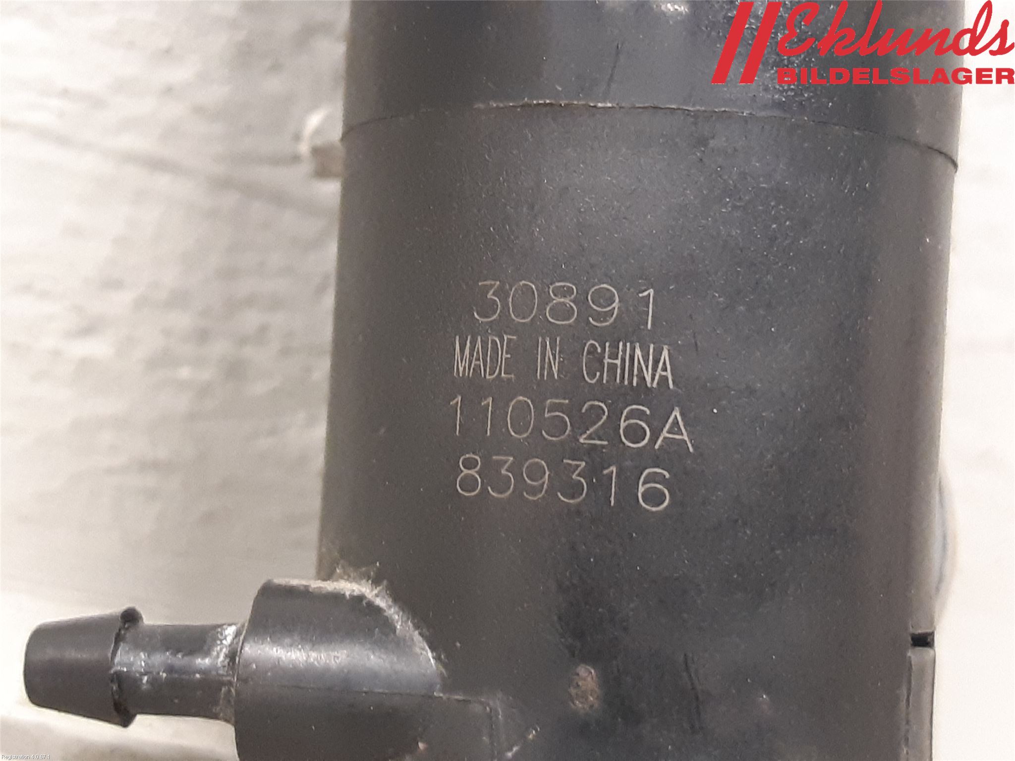 Toyota AVENSIS 09-15 Spolarpump Baklucka