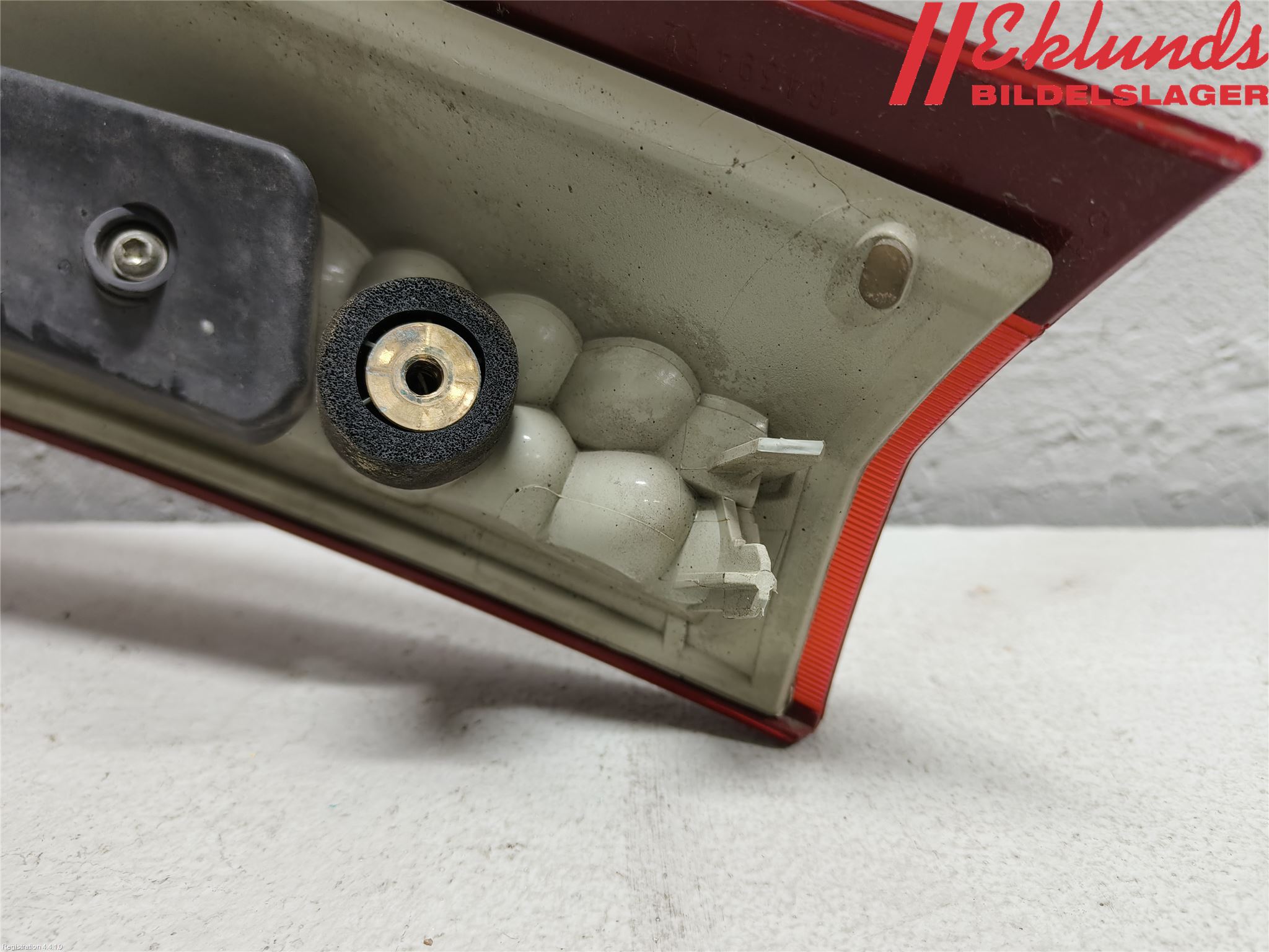 Volvo V70 08-13 Bakljus Lucka Hö