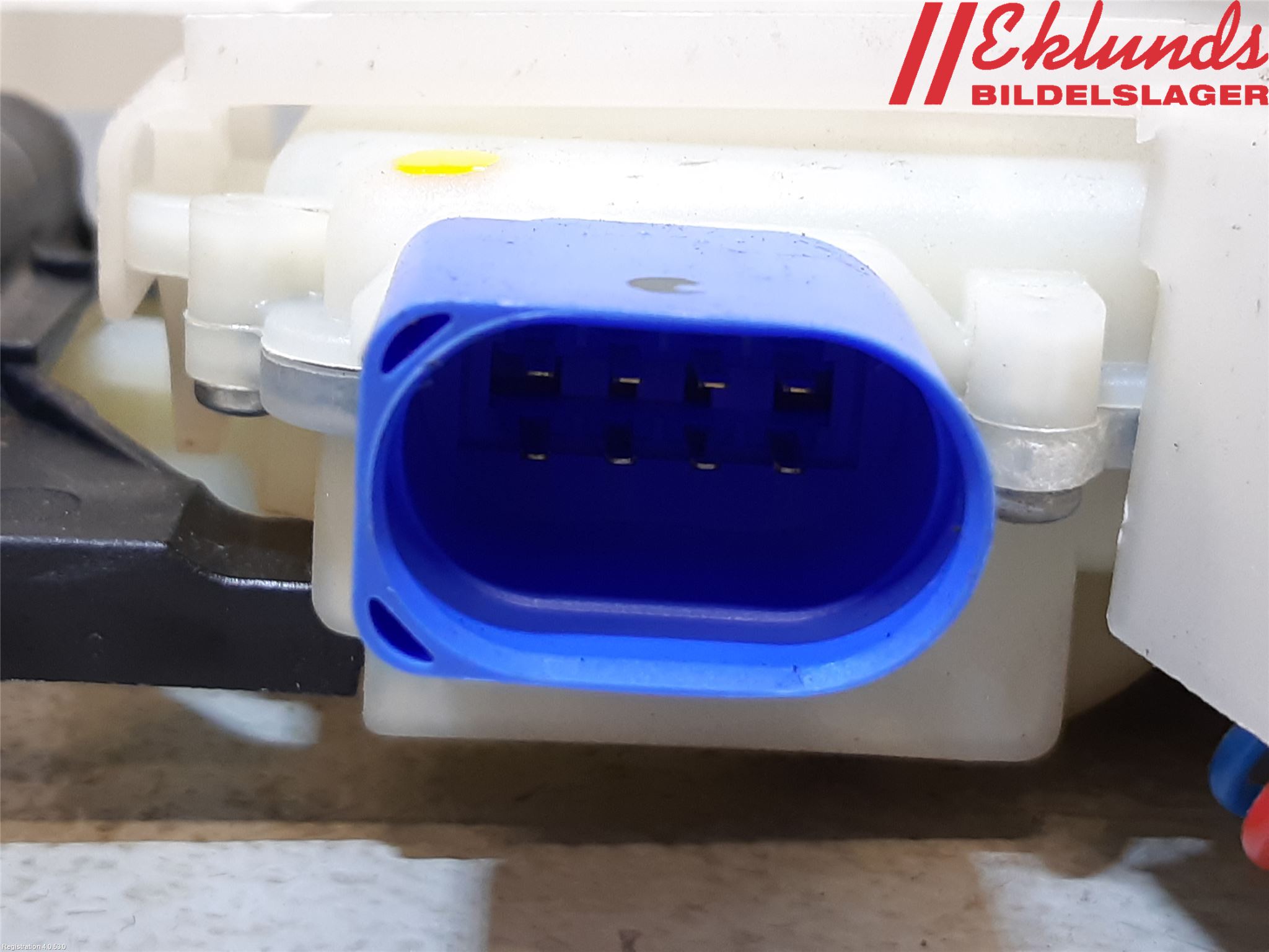 Volkswagen VW TRANSP/CARAVELLE (T6) 16-22 Låskista-Dörrlås