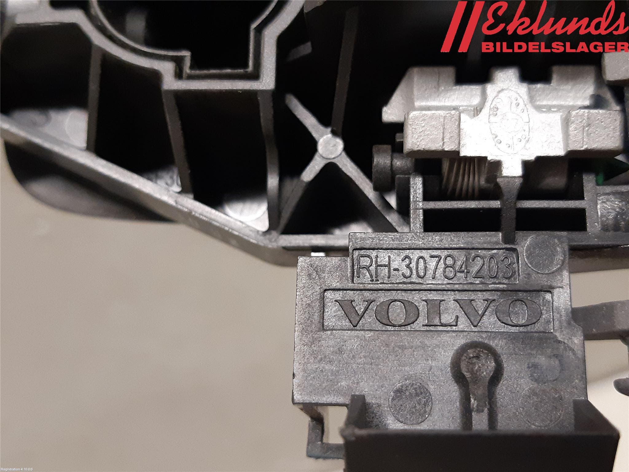 Volvo V70 08-13 Dörrhandtag Yttre Hö