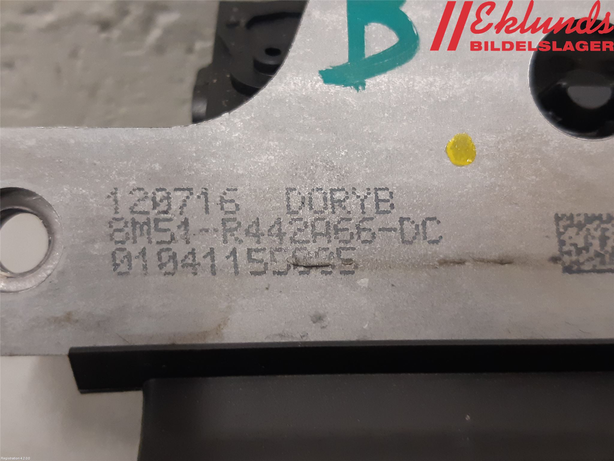 Ford FOCUS 15-18 Låskista Baklucka