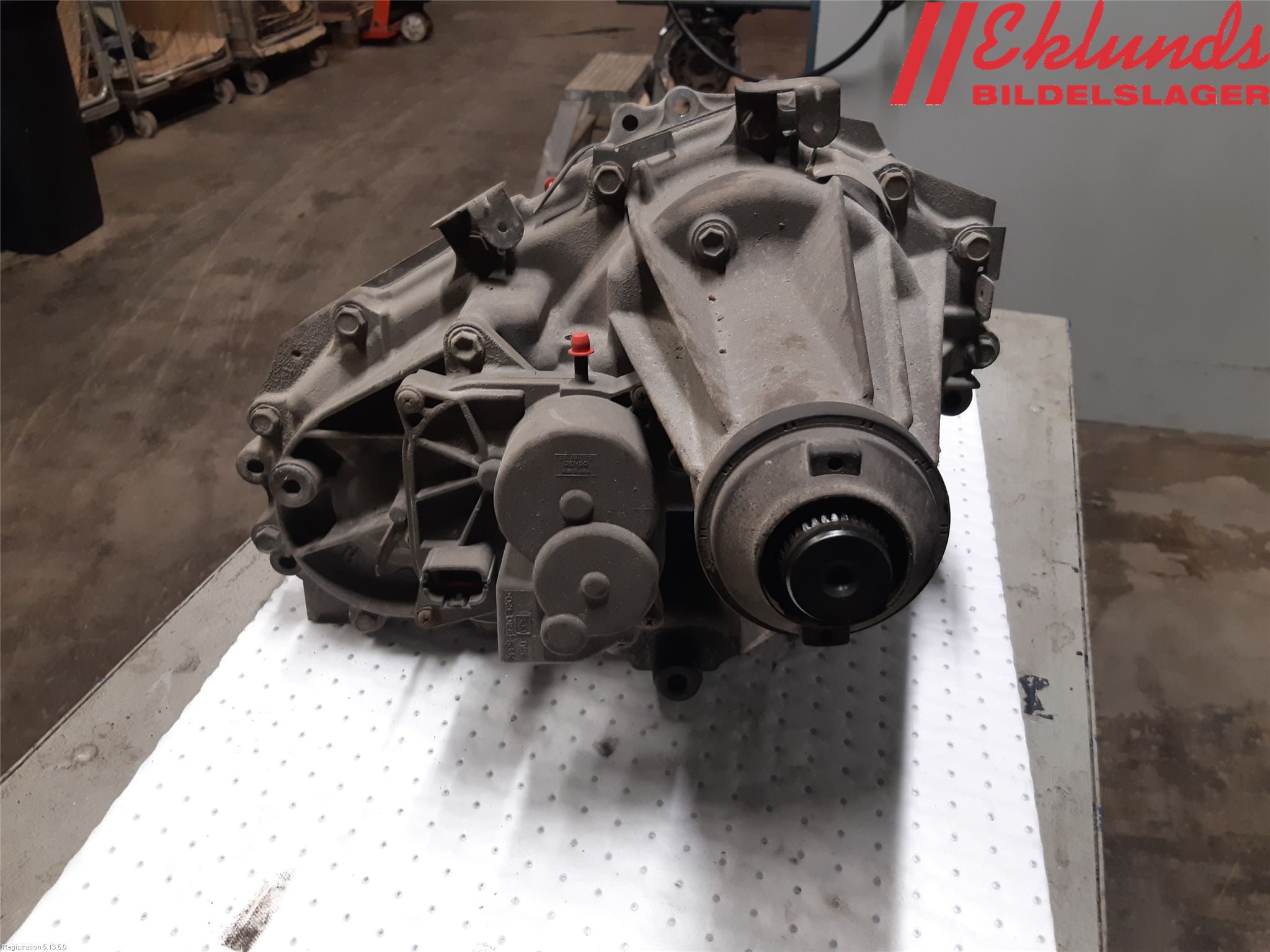 Nissan NAVARA 05-16 Växel Fördelningslåda