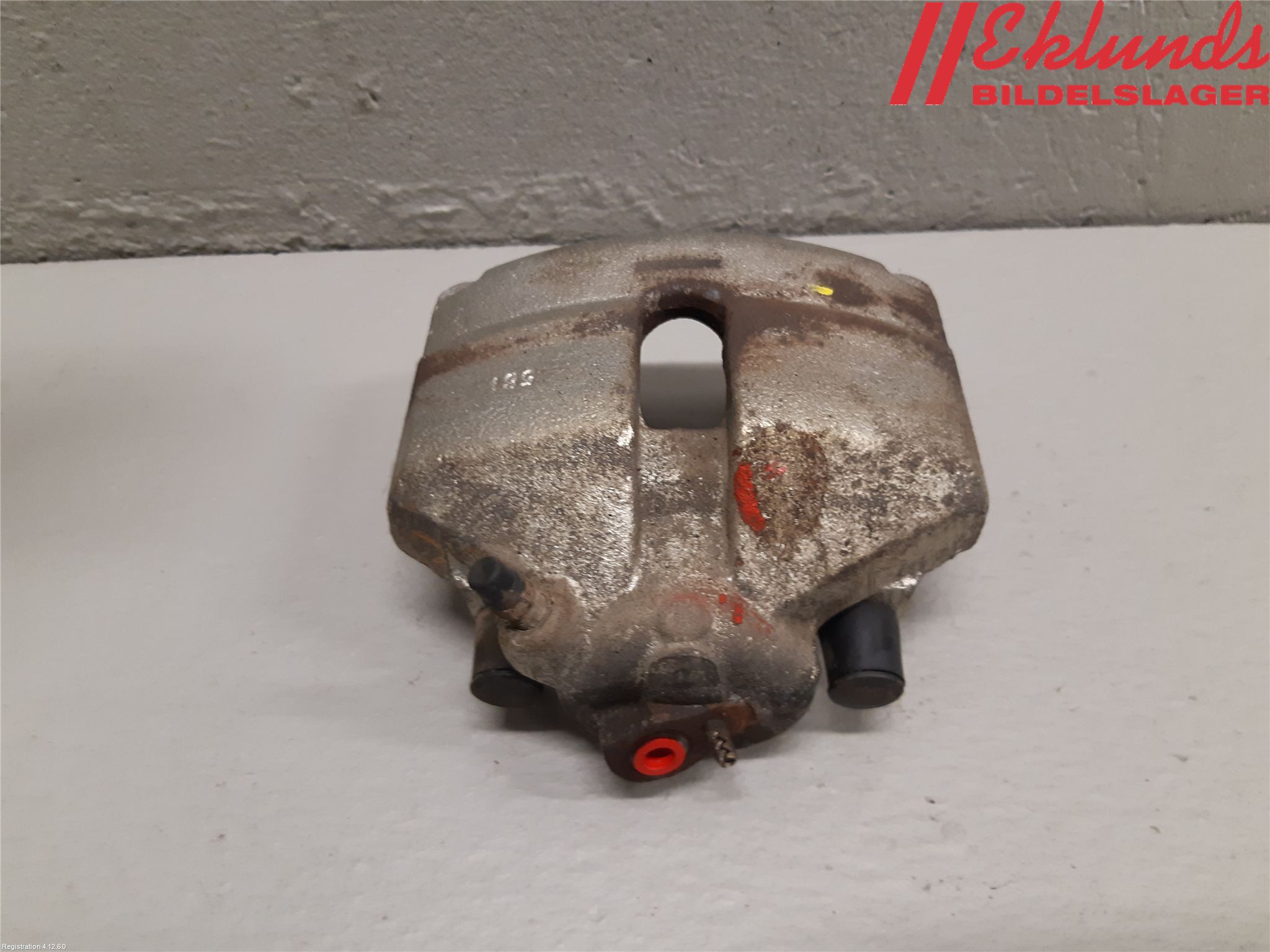 Volkswagen VW PASSAT 11-14 Bromsok Fram Vänster