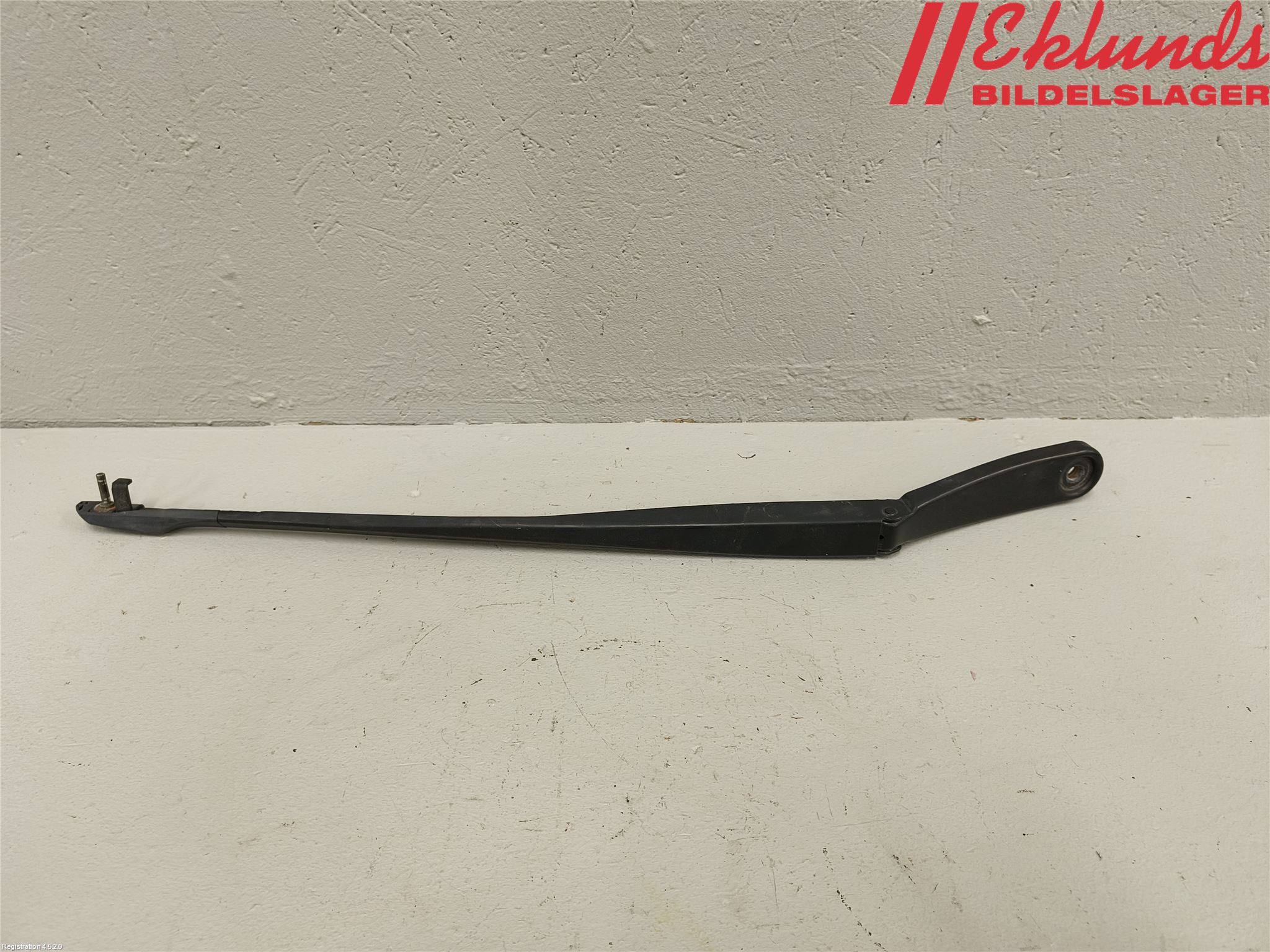 BMW 5 F10/F11/F18 09-17 Torkararm Armar Vindruta