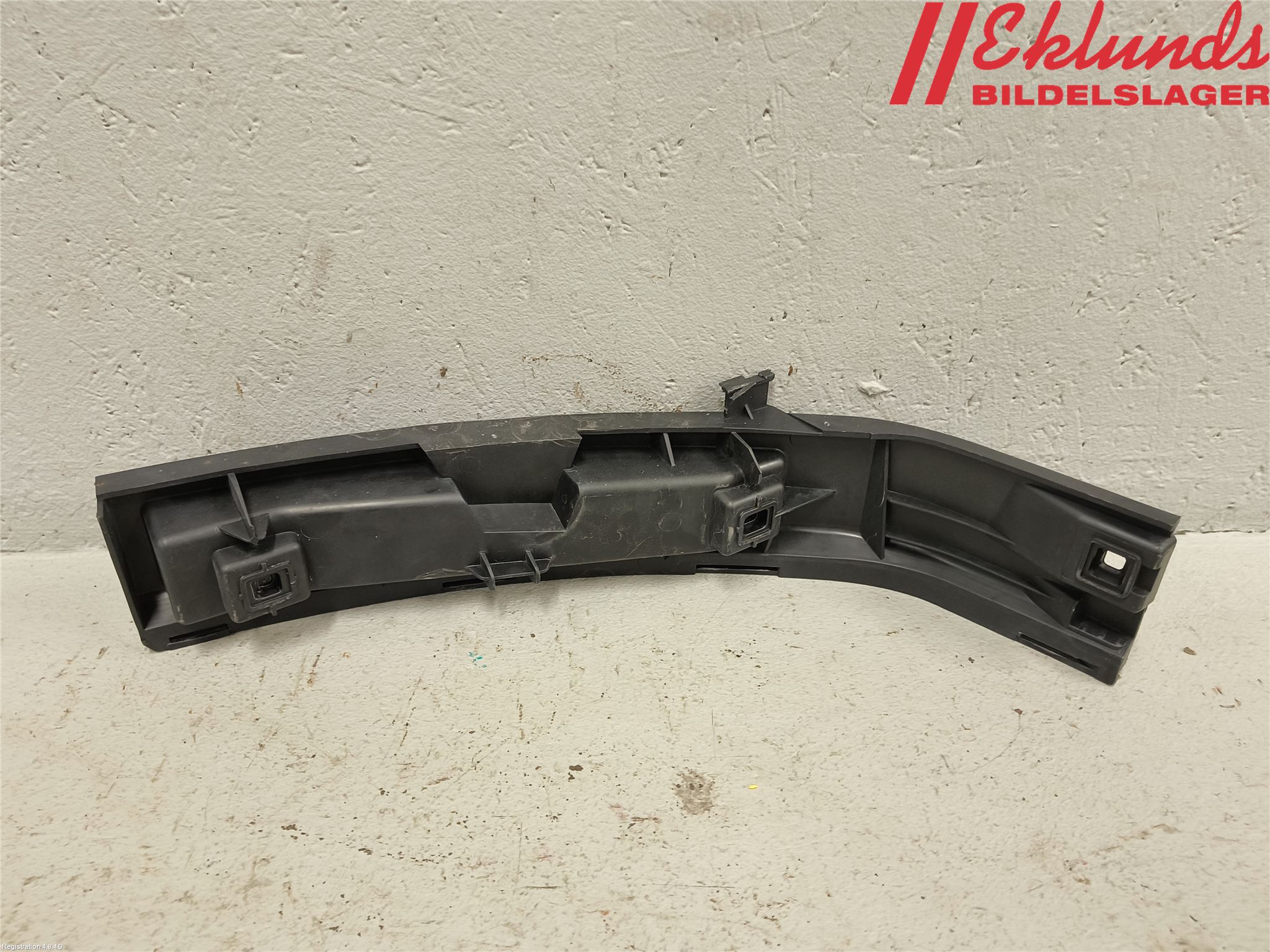 Volvo S80 07-13 Stötfångarfäste Bak Hö